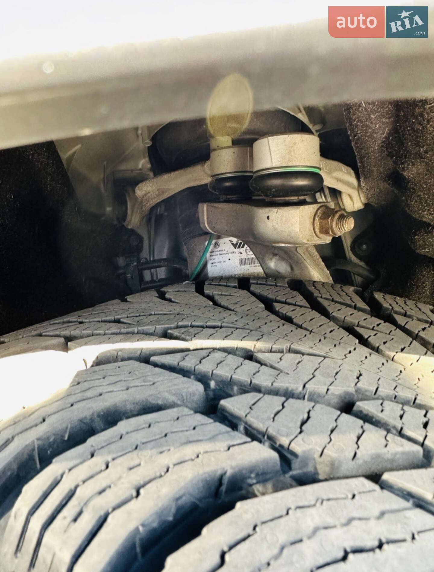 Volkswagen Touareg 2019 VIN WVGZZZCRZKD047738 фото оголошення 20 з 34