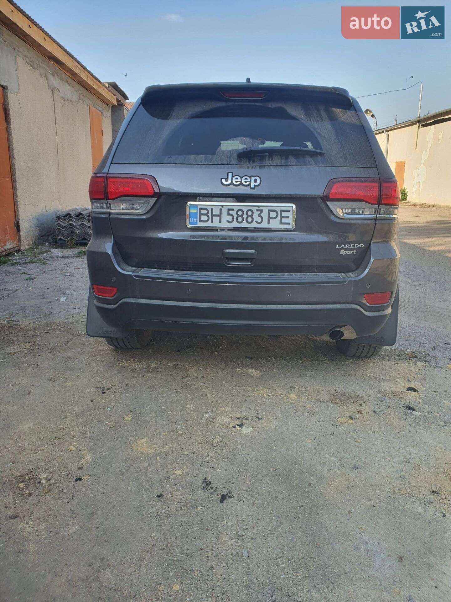 Jeep Grand Cherokee 2020 VIN 1C4RJEAG8MC538415 фото оголошення 3 з 13