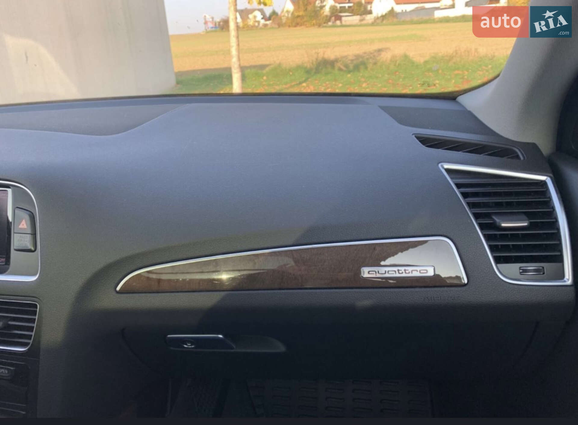 Audi Q5 2015 VIN WA1LFAFP5FA142721 фото оголошення 14 з 23