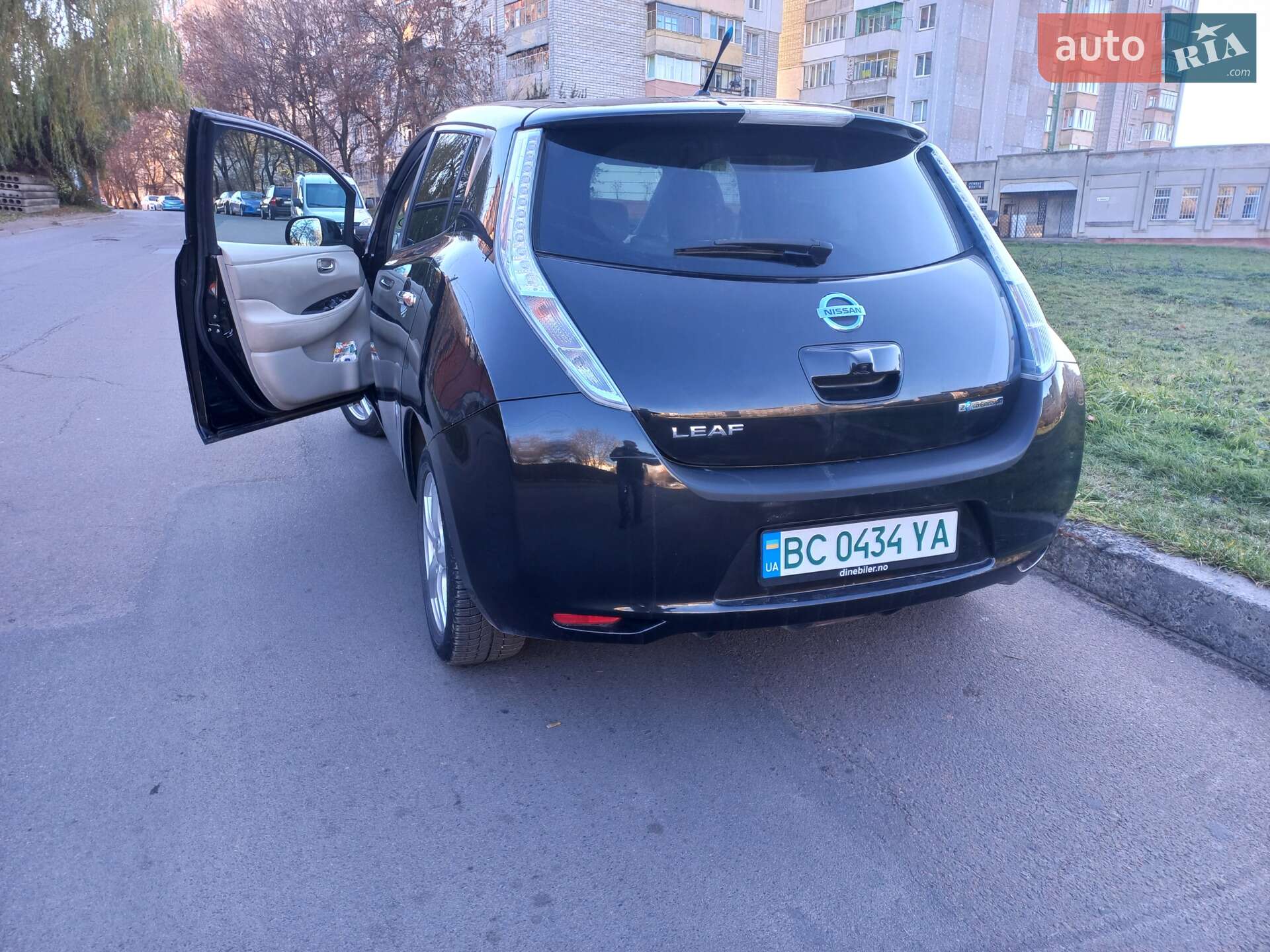 Nissan Leaf 2013 VIN SJNFAAZE0U6002348 фото оголошення 3 з 15