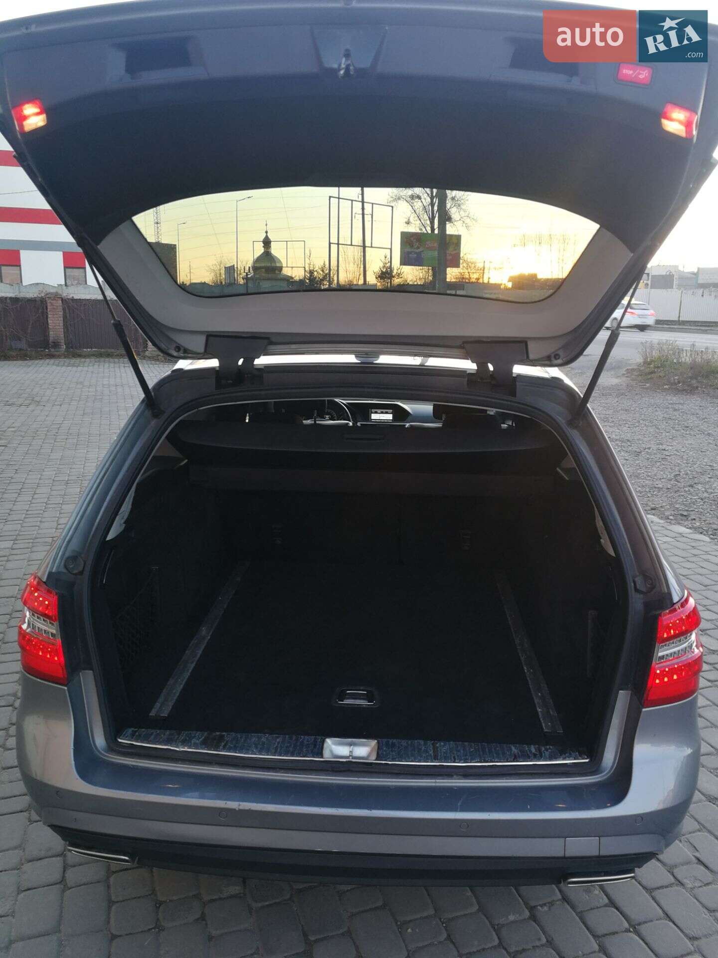 Mercedes-Benz E-Class 2013 VIN WDD2122021A768016 фото оголошення 5 з 13