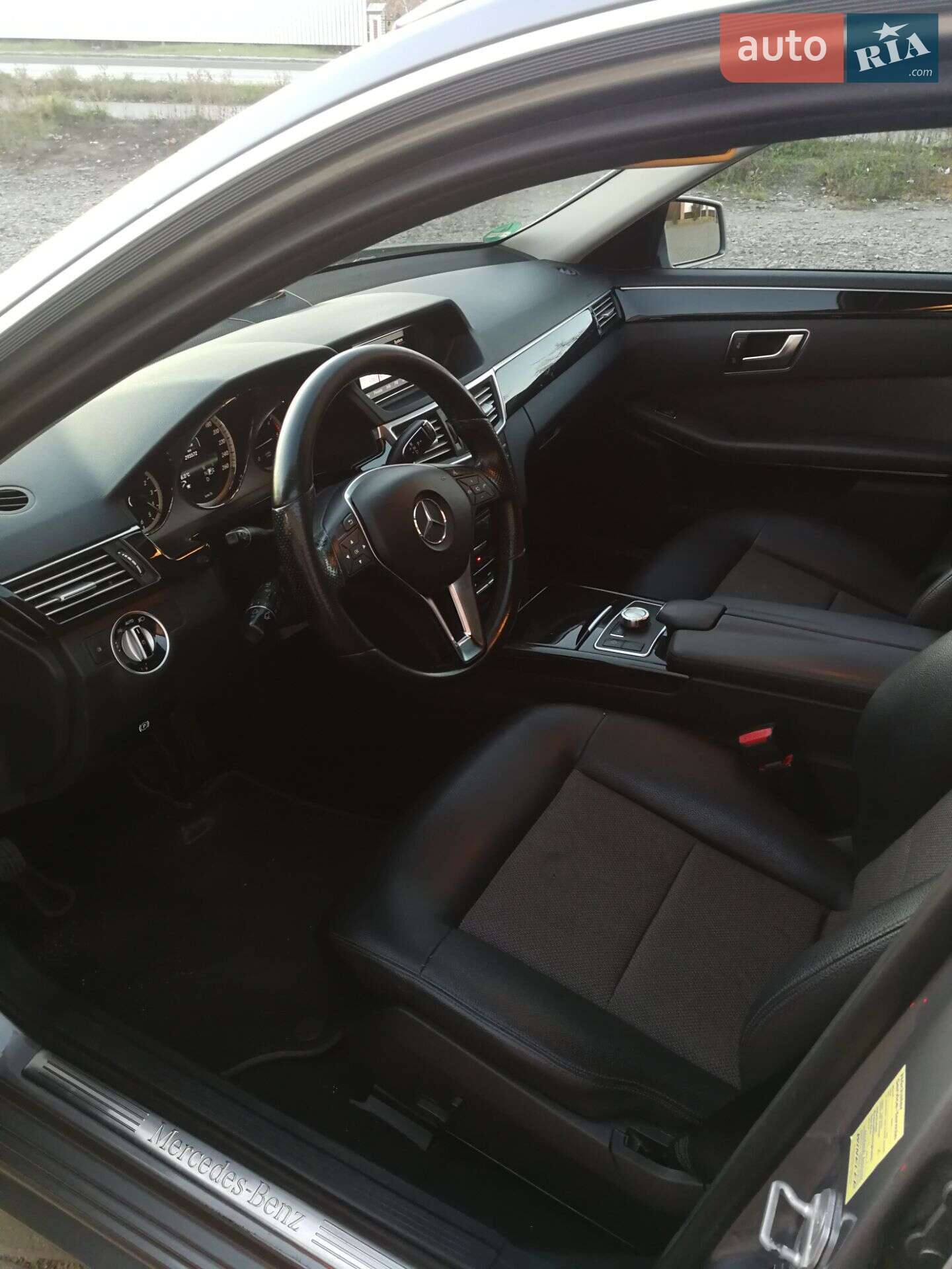 Mercedes-Benz E-Class 2013 VIN WDD2122021A768016 фото оголошення 9 з 13