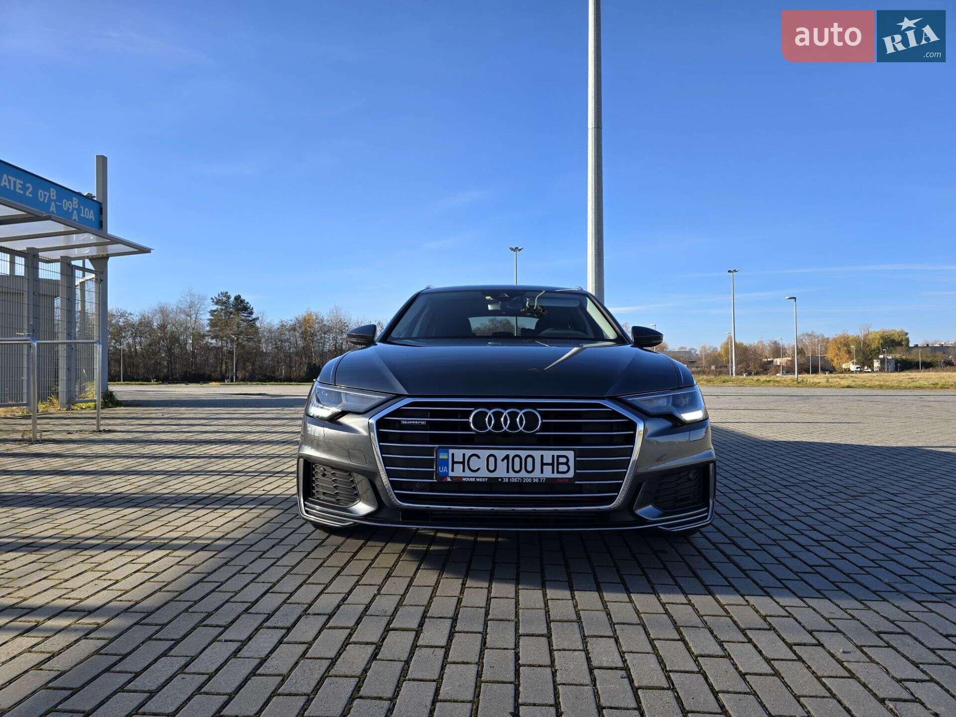 Audi A6 2019 VIN WAUZZZF26KN081129 фото оголошення 2 з 25