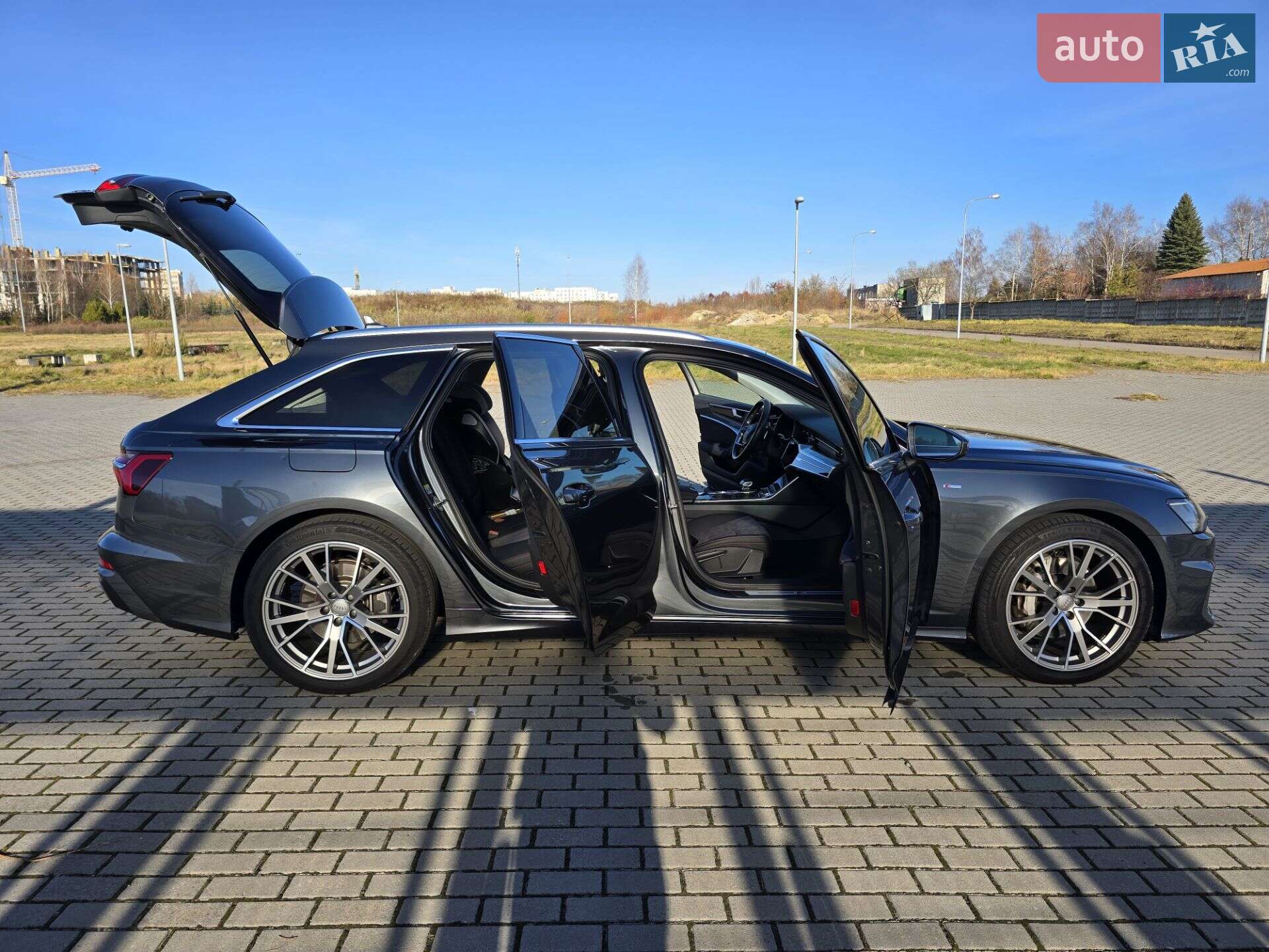 Audi A6 2019 VIN WAUZZZF26KN081129 фото оголошення 12 з 25