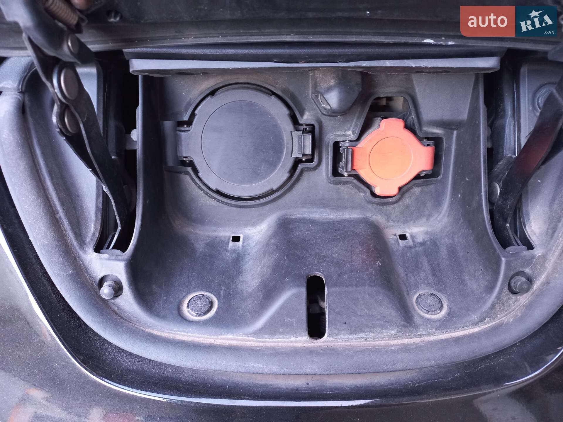 Nissan Leaf 2013 VIN SJNFAAZE0U6002348 фото оголошення 9 з 17