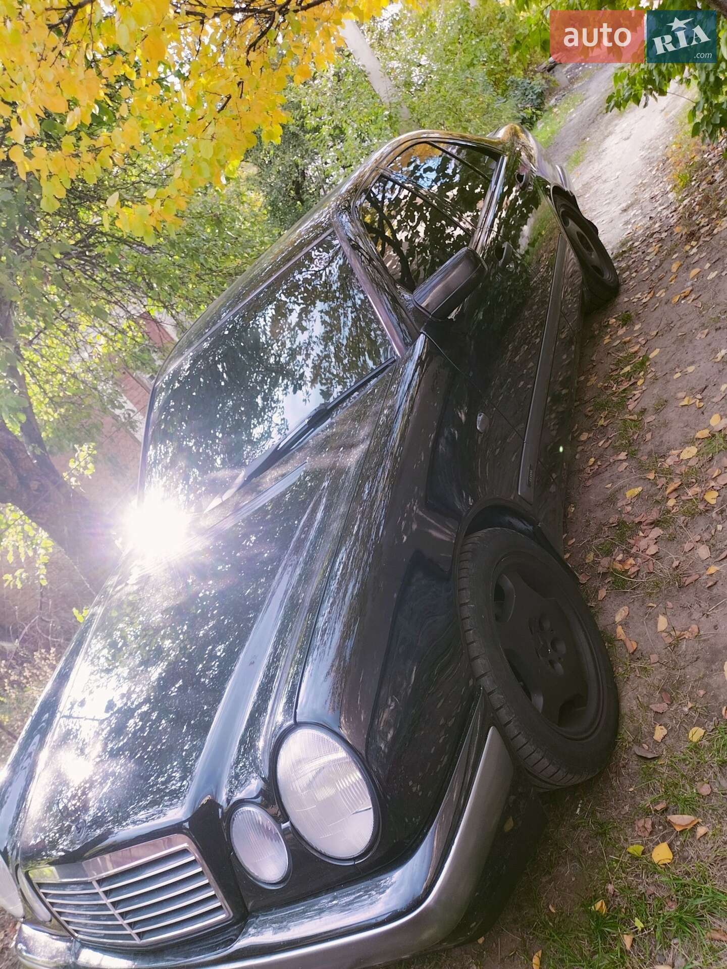 Mercedes-Benz E-Class 1998 VIN WDB2100351A618337 фото оголошення 2 з 12