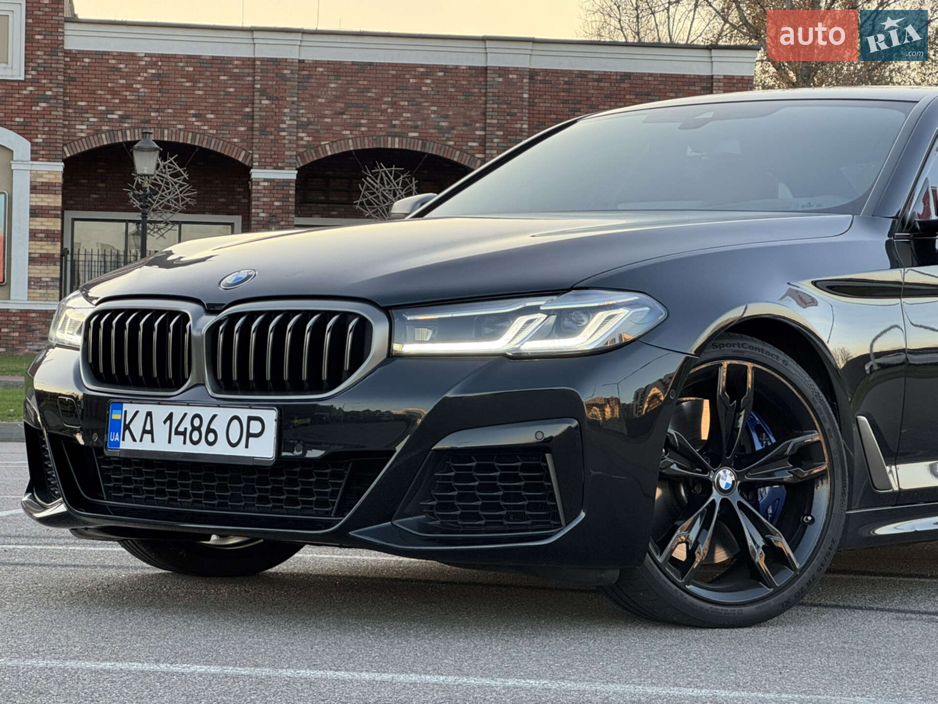 BMW 5 Series 2021 VIN WBA13BK08MCG38585 фото оголошення 12 з 52