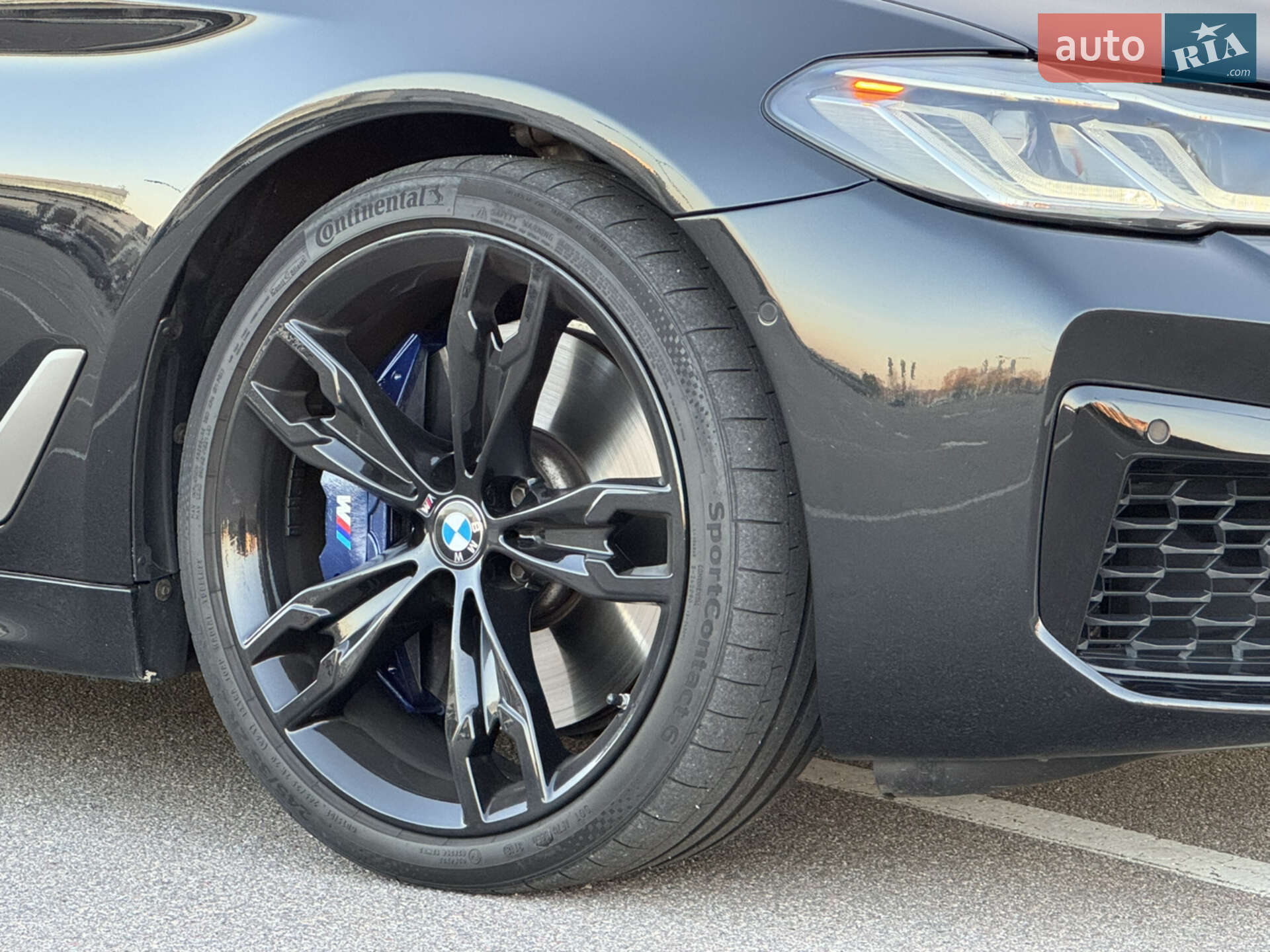 BMW 5 Series 2021 VIN WBA13BK08MCG38585 фото оголошення 17 з 52