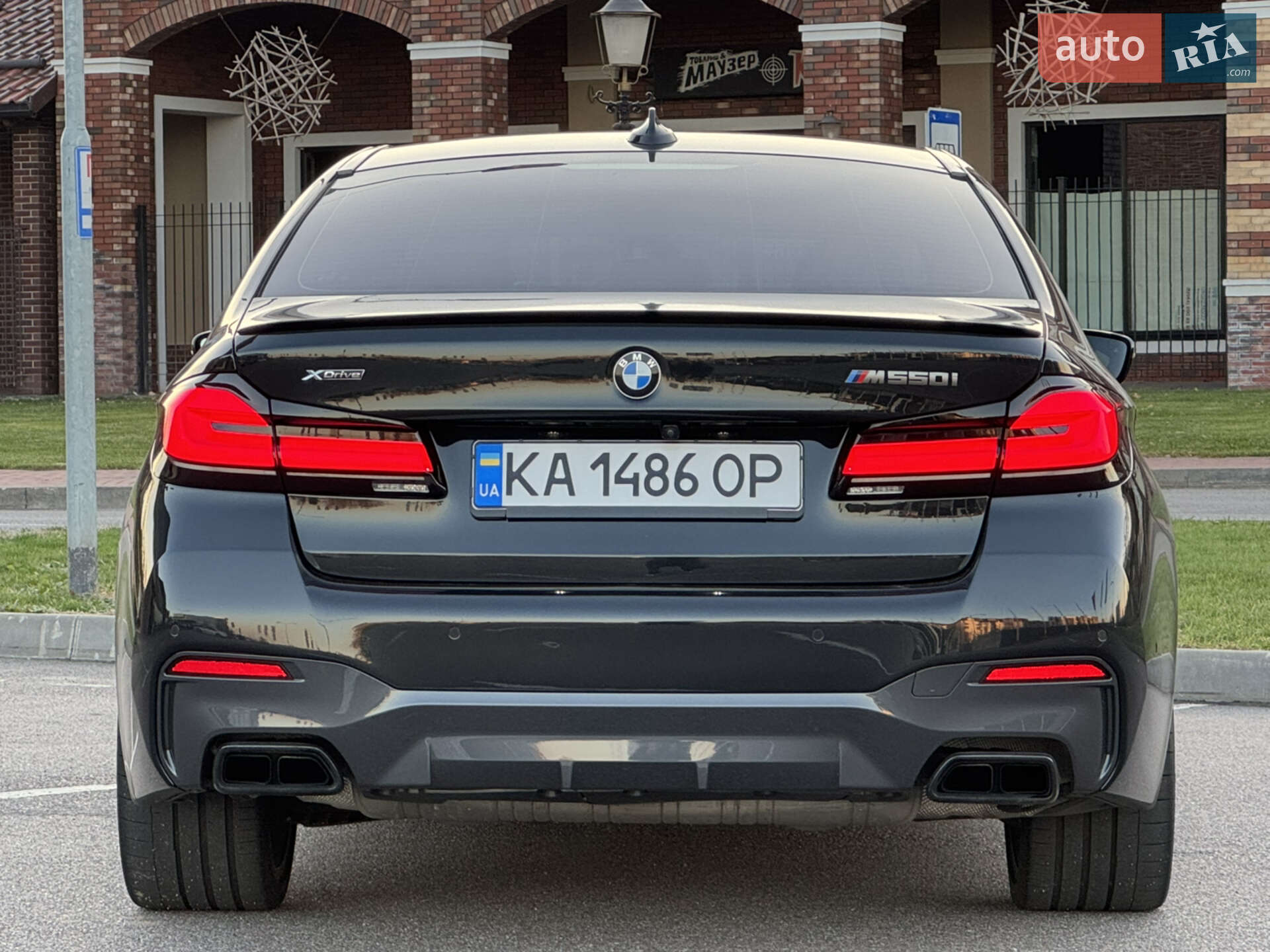 BMW 5 Series 2021 VIN WBA13BK08MCG38585 фото оголошення 9 з 52
