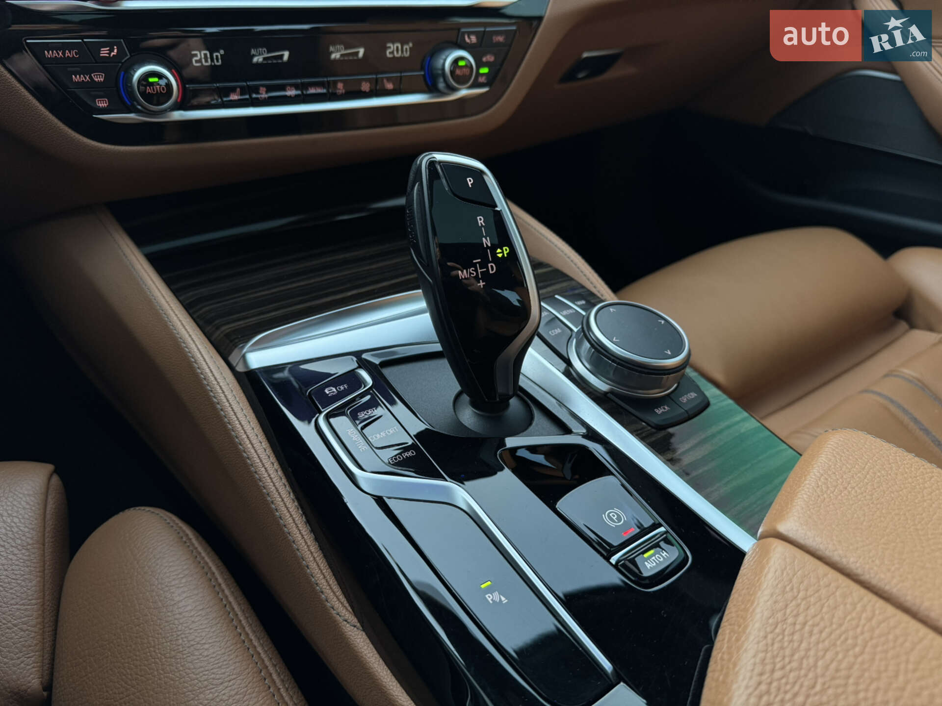 BMW 5 Series 2021 VIN WBA13BK08MCG38585 фото оголошення 25 з 52