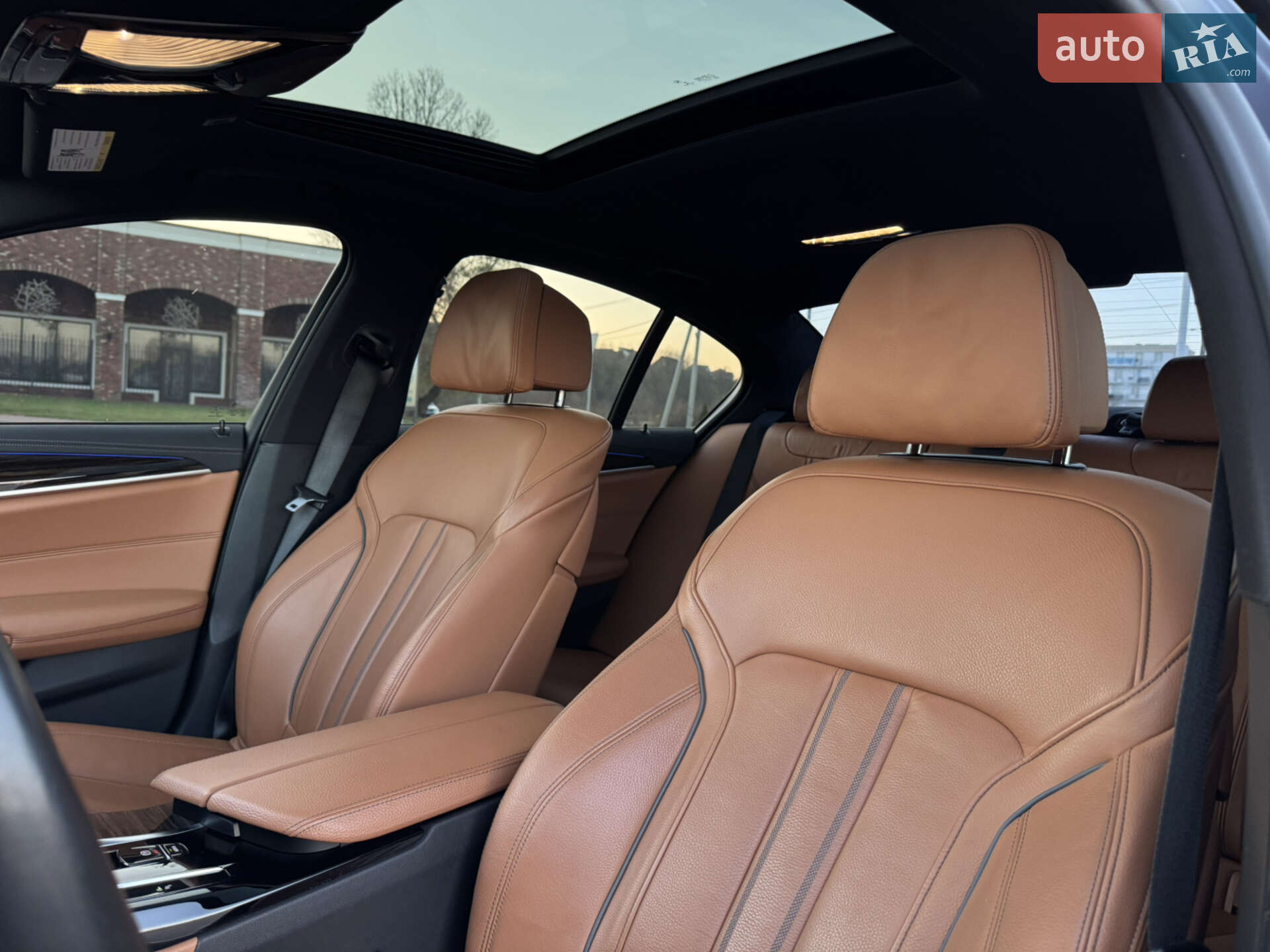 BMW 5 Series 2021 VIN WBA13BK08MCG38585 фото оголошення 43 з 52
