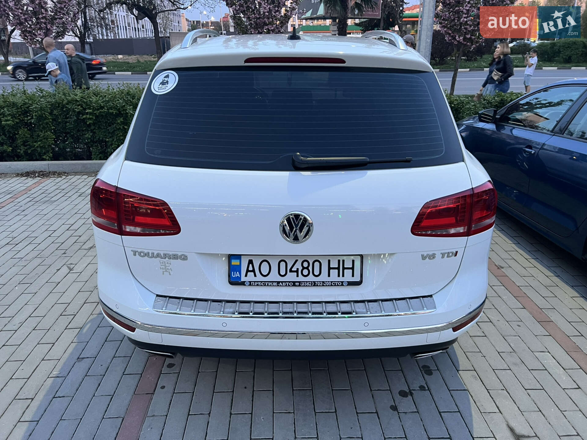 Volkswagen Touareg 2017 VIN WVGZZZ7PZHD036799 фото оголошення 2 з 11