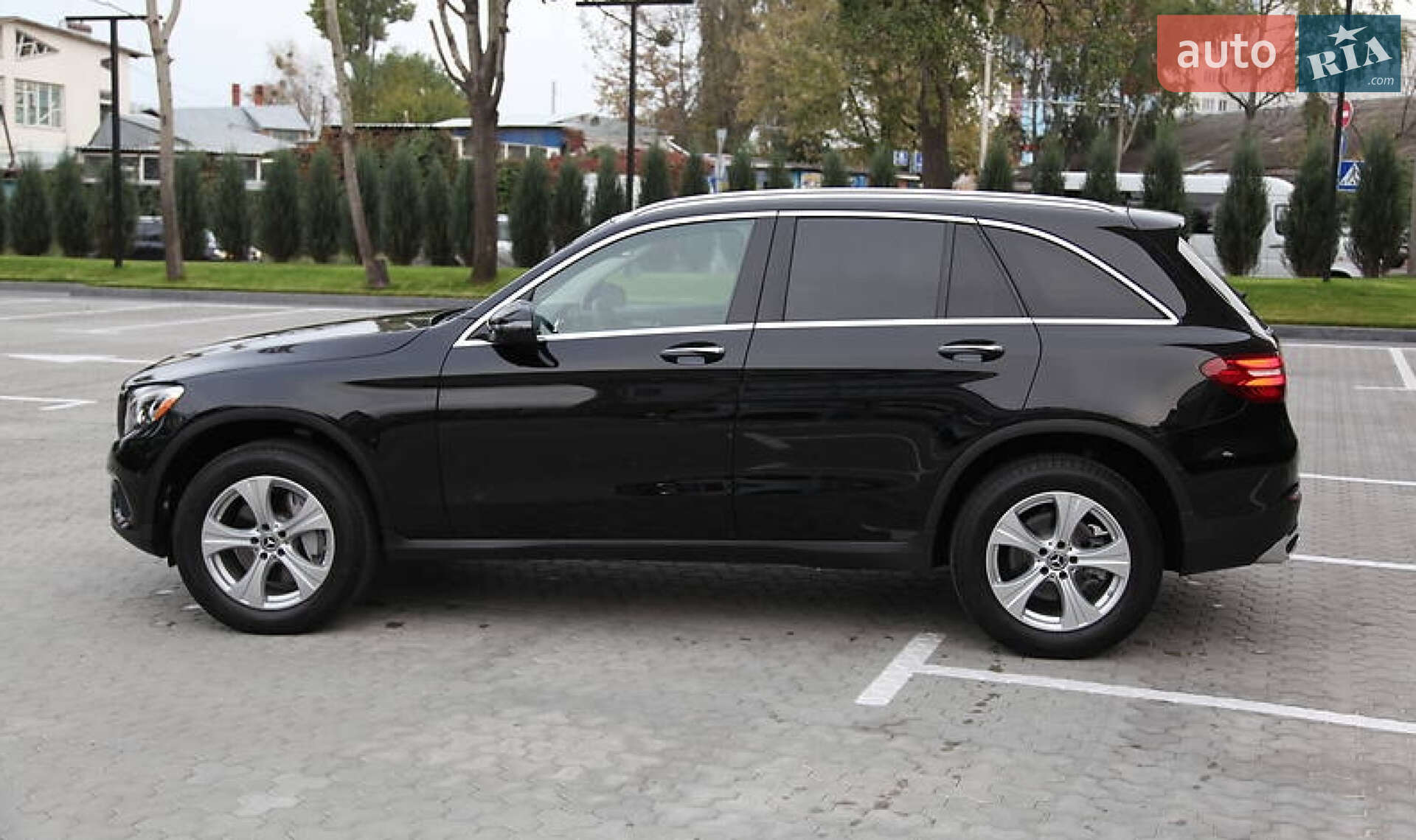 Mercedes-Benz GLC-Class 2017 VIN WDC0G4KBXJV028131 фото оголошення 9 з 41