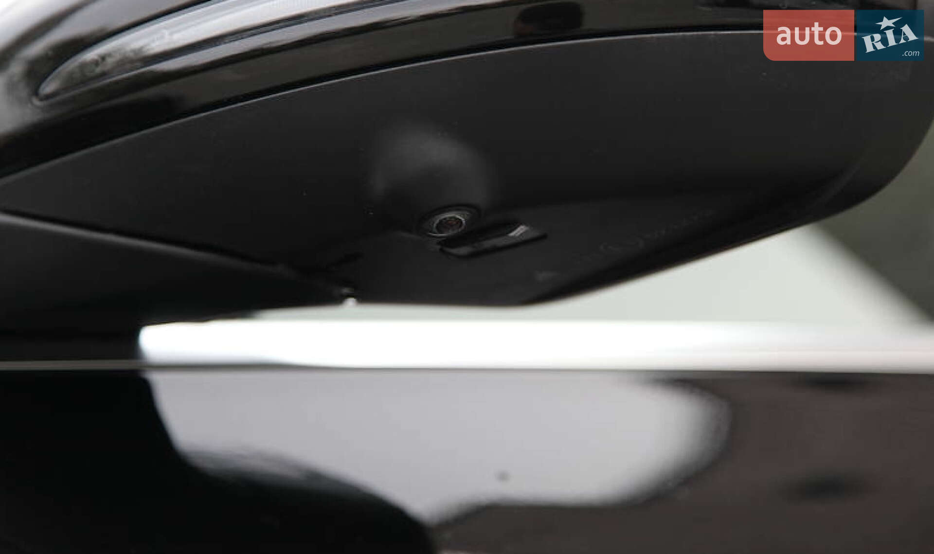 Mercedes-Benz GLC-Class 2017 VIN WDC0G4KBXJV028131 фото оголошення 19 з 41