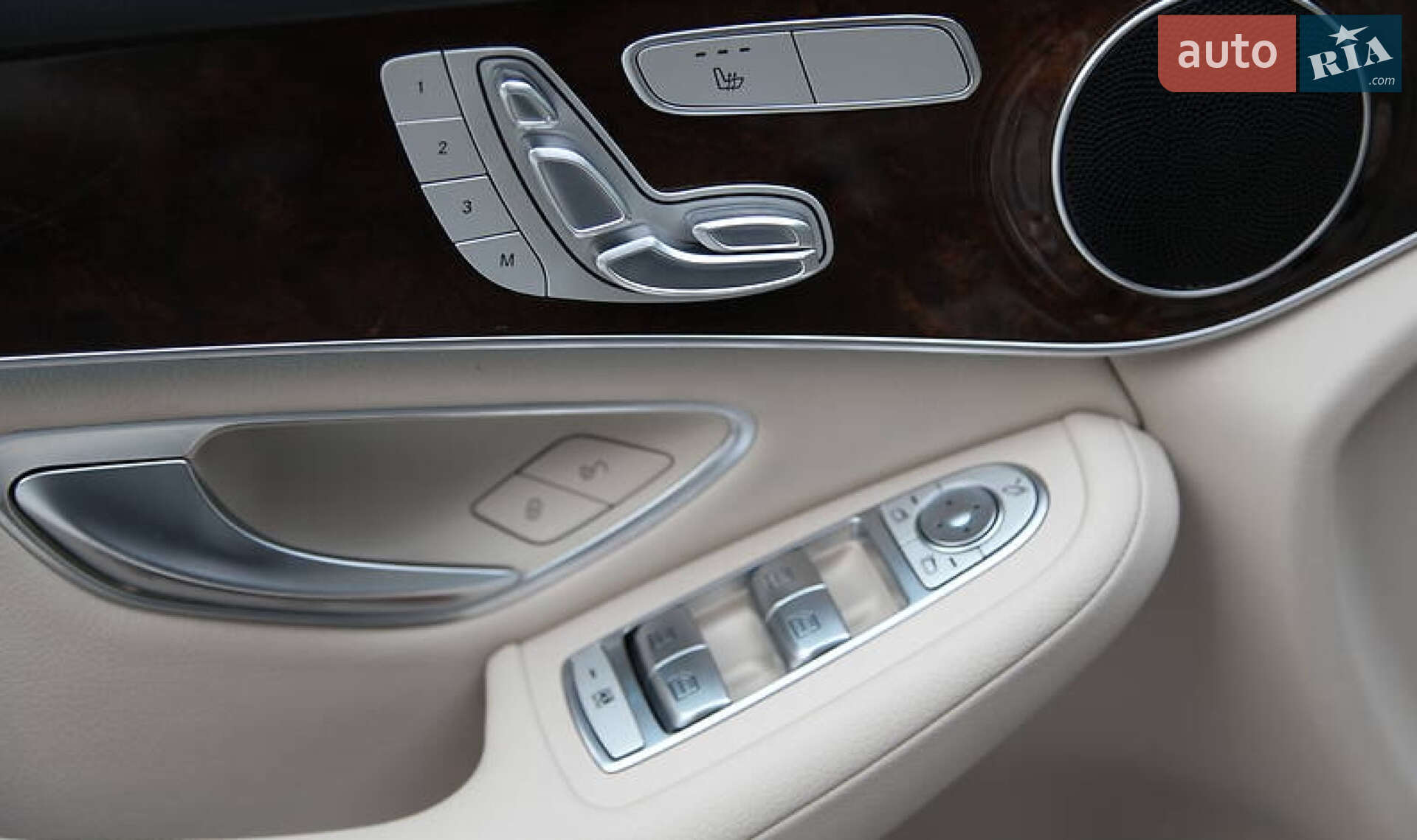 Mercedes-Benz GLC-Class 2017 VIN WDC0G4KBXJV028131 фото оголошення 22 з 41