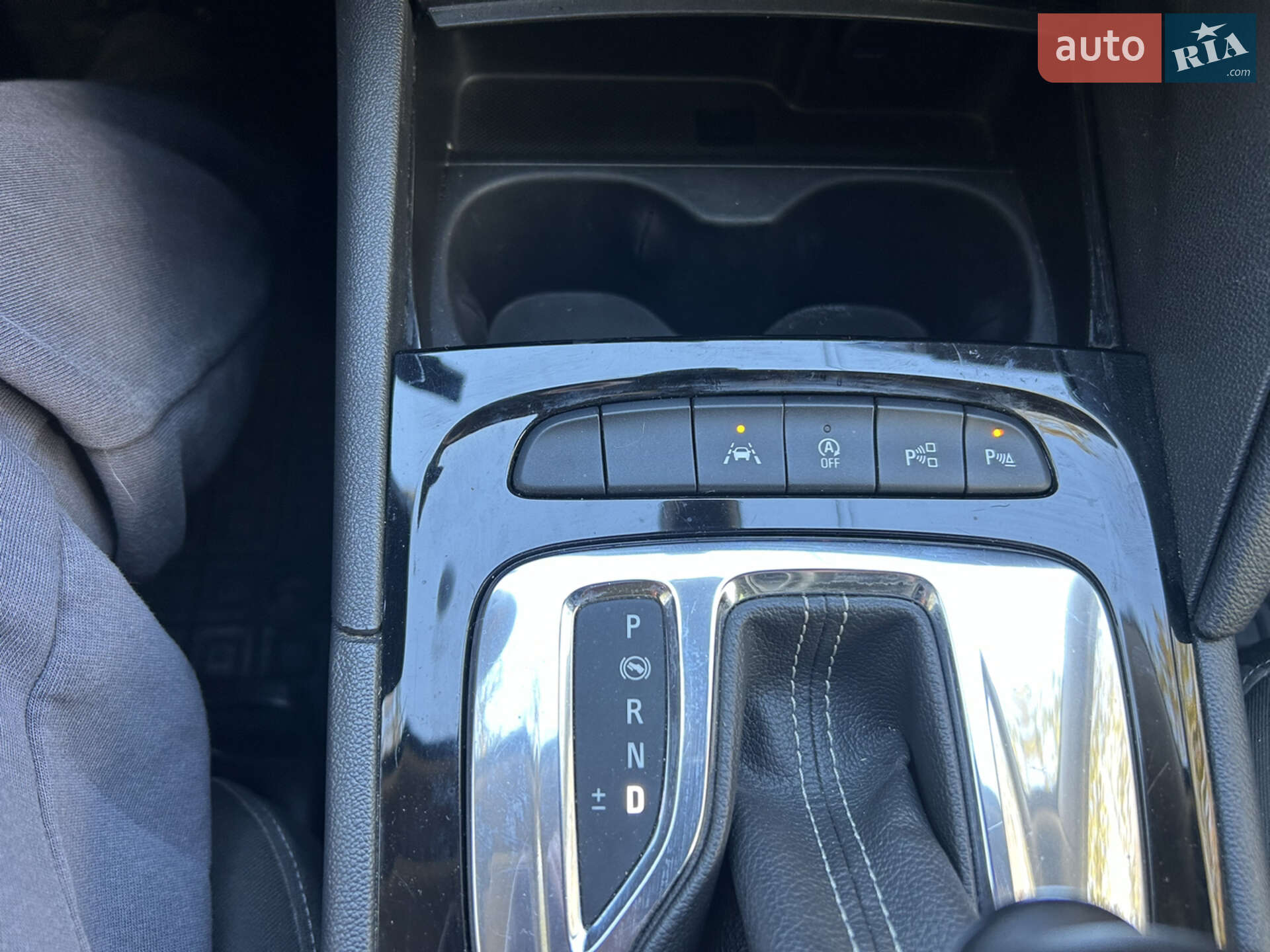 Opel Insignia 2018 VIN W0VZM8EF4J1160679 фото оголошення 3 з 28