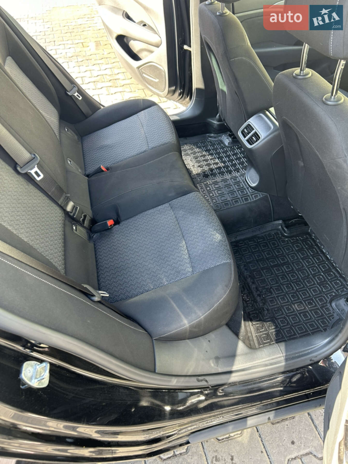 Opel Insignia 2018 VIN W0VZM8EF4J1160679 фото оголошення 11 з 28