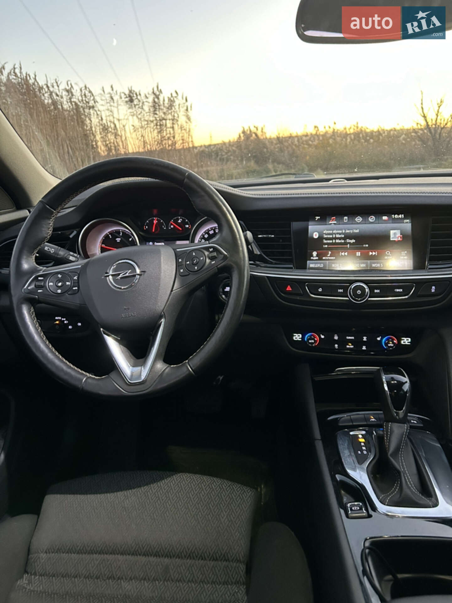 Opel Insignia 2018 VIN W0VZM8EF4J1160679 фото оголошення 12 з 28