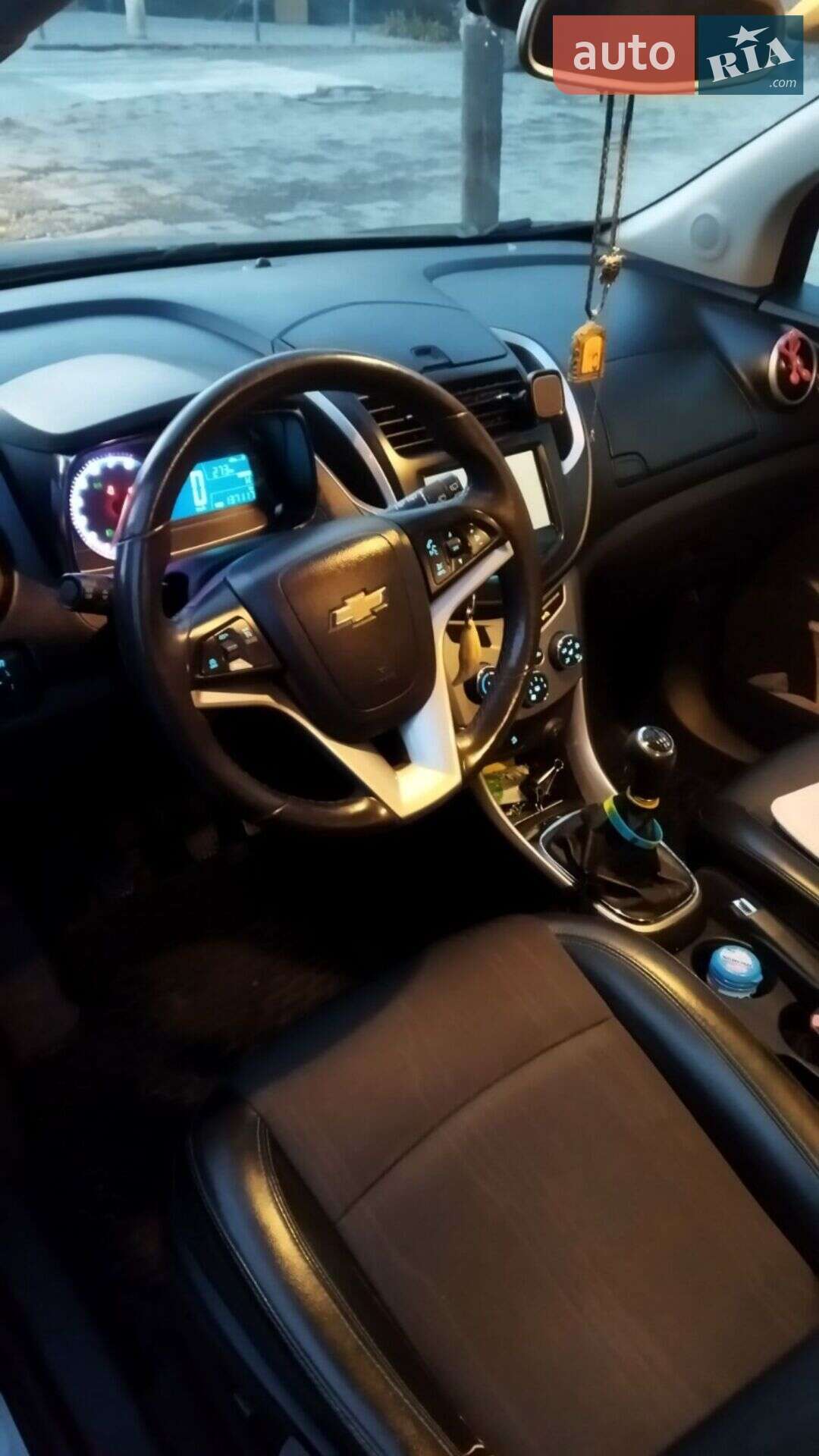Chevrolet Tracker 2014 VIN Y6DBG7689EB656692 фото оголошення 11 з 119