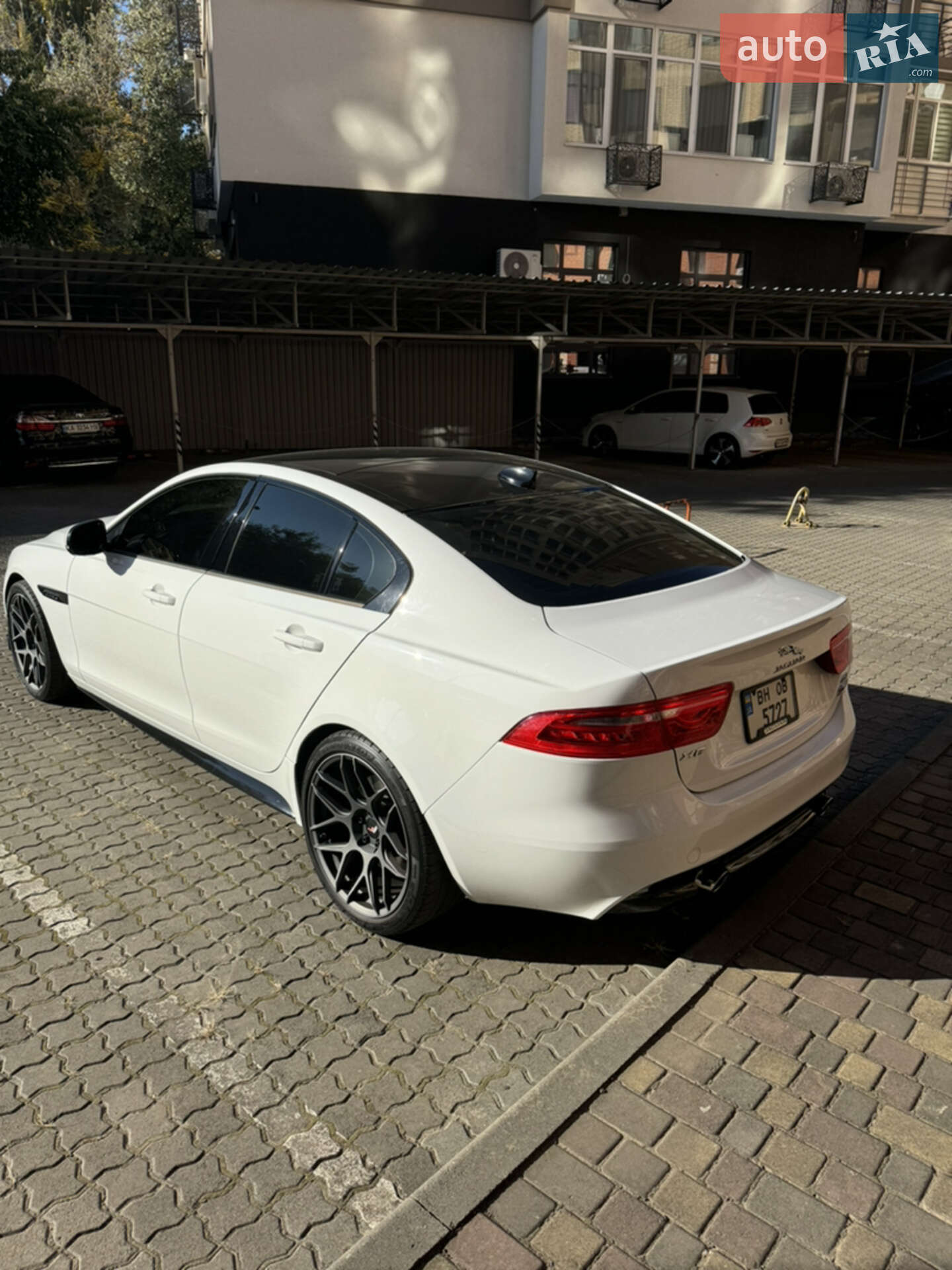 Jaguar XE 2016 VIN SAJAR4BG4HA960974 фото оголошення 4 з 5