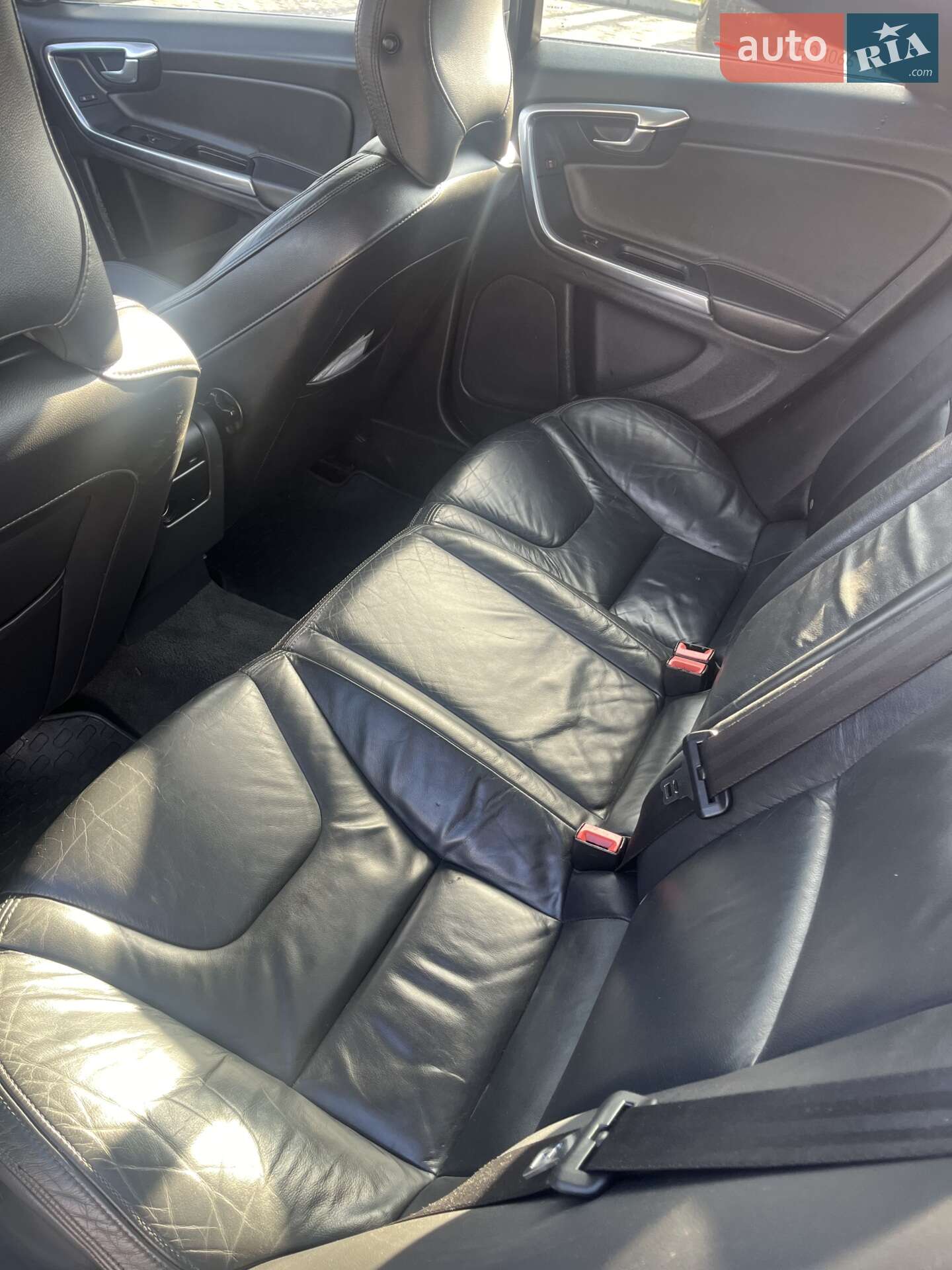 Volvo S60 2013 VIN YV1612FS7D2203564 фото оголошення 2 з 14