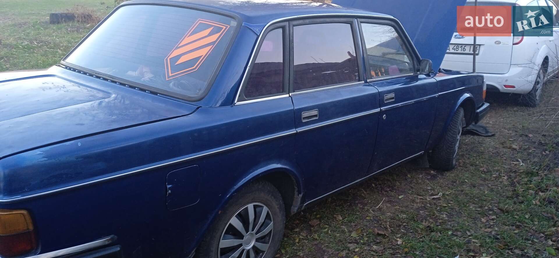 Volvo 244 1981 VIN YV1244772B2677804 фото оголошення 2 з 4