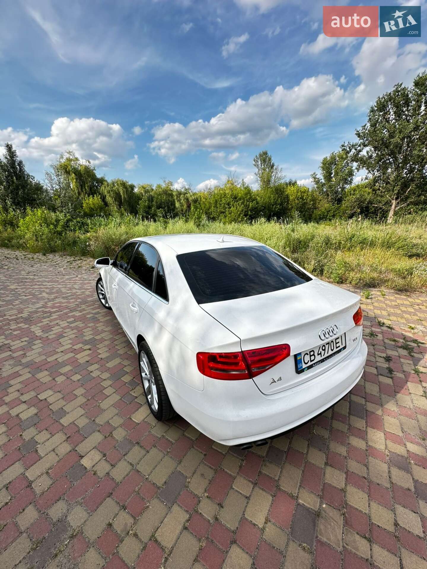 Audi A4 2012 VIN WAUZZZ8K1DA148078 фото оголошення 3 з 22
