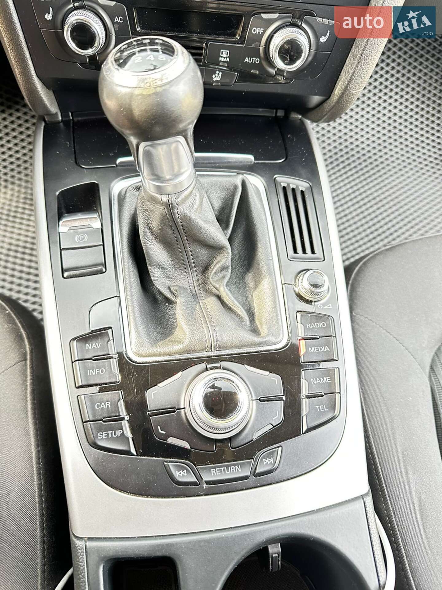 Audi A4 2012 VIN WAUZZZ8K1DA148078 фото оголошення 12 з 22