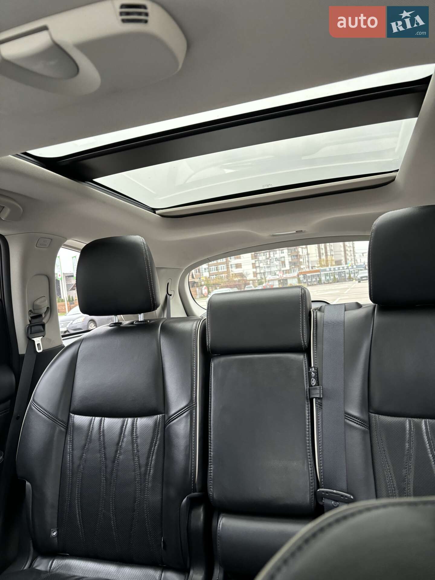 Infiniti QX60 2016 VIN 5N1AL0MM8GC532674 фото оголошення 8 з 22