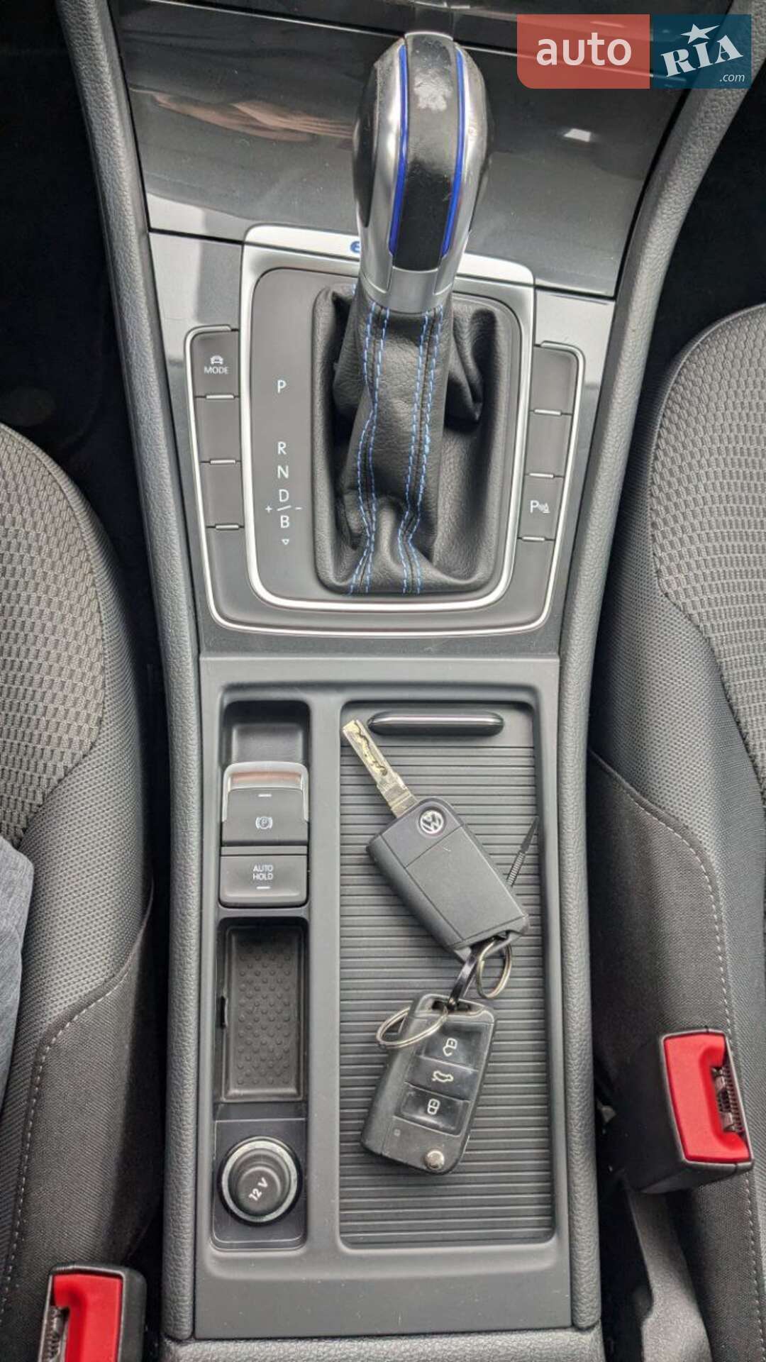 Volkswagen e-Golf 2019 VIN WVWZZZAUZK8990257 фото оголошення 17 з 26