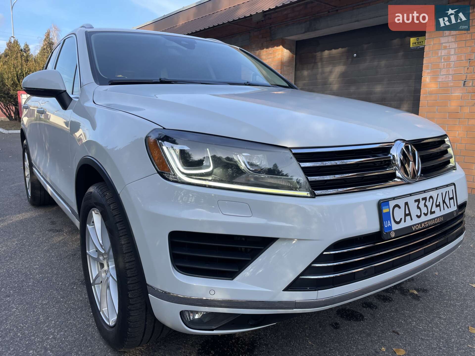 Volkswagen Touareg 2015 VIN WVGEF9BP9GD005148 фото оголошення 33 з 36