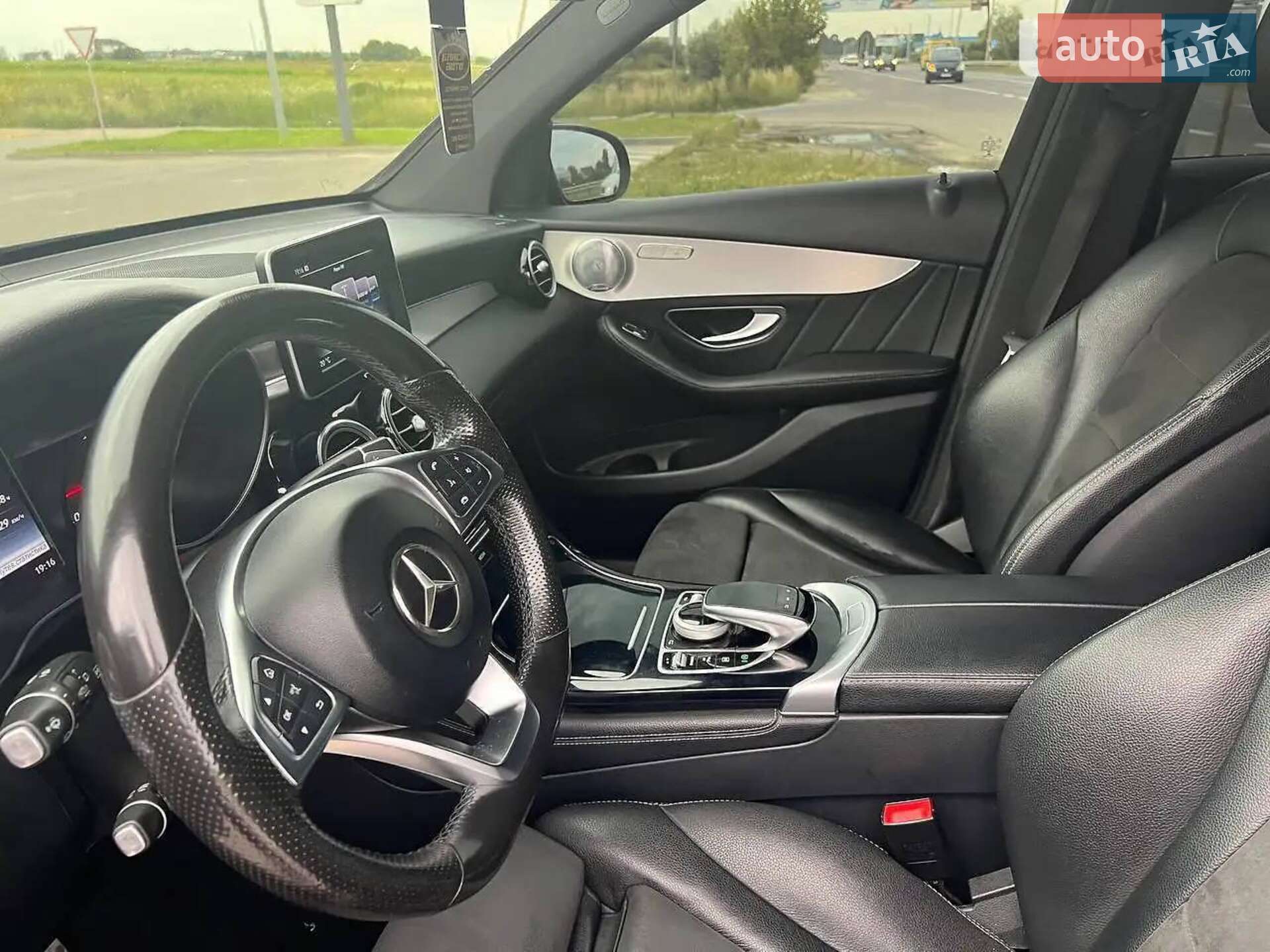 Mercedes-Benz GLC-Class 2016 VIN WDC2539051F182859 фото оголошення 2 з 13