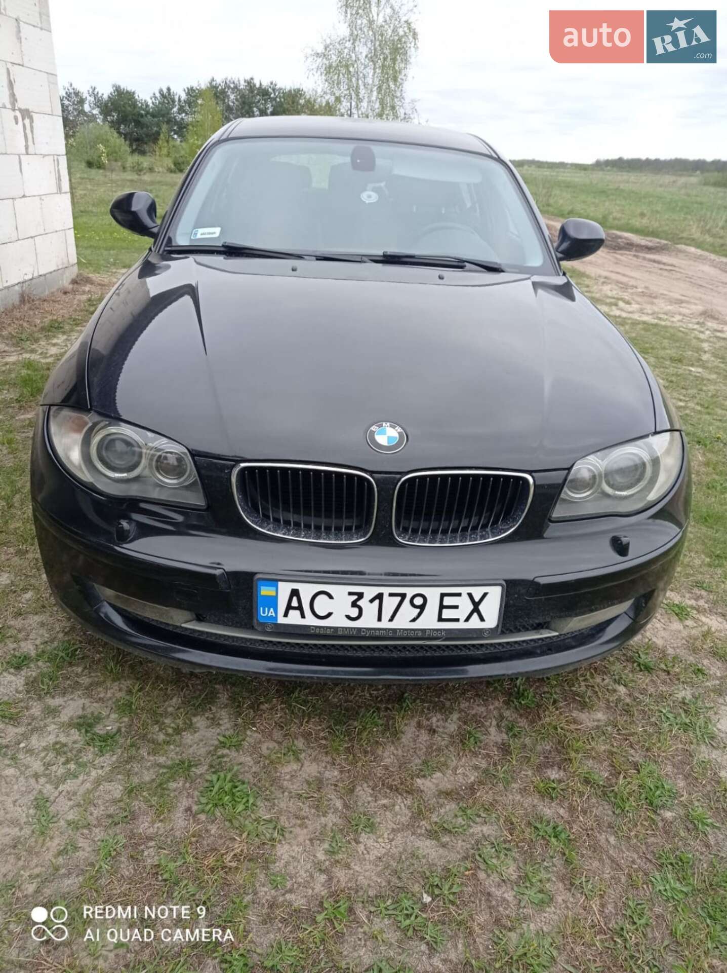 BMW 1 Series 2009 VIN WBAUH51060E310675 фото оголошення 5 з 19