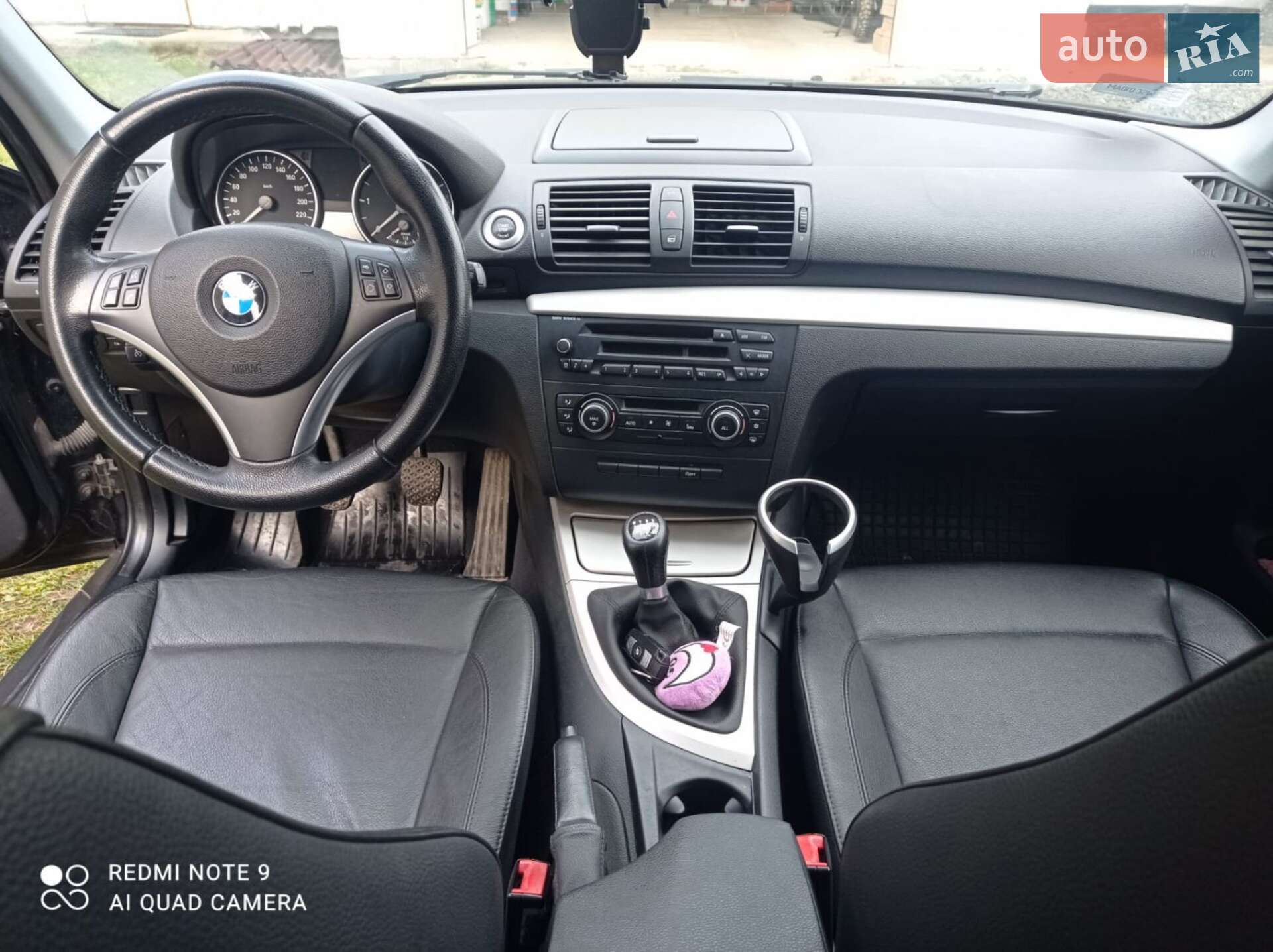 BMW 1 Series 2009 VIN WBAUH51060E310675 фото оголошення 7 з 19