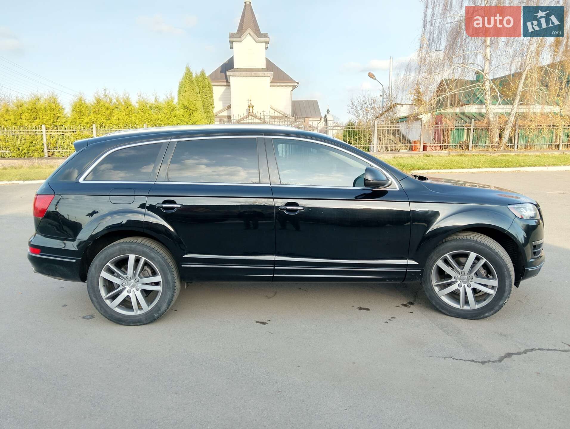 Audi Q7 2014 VIN WA1LGAFE2FD013331 фото оголошення 5 з 15