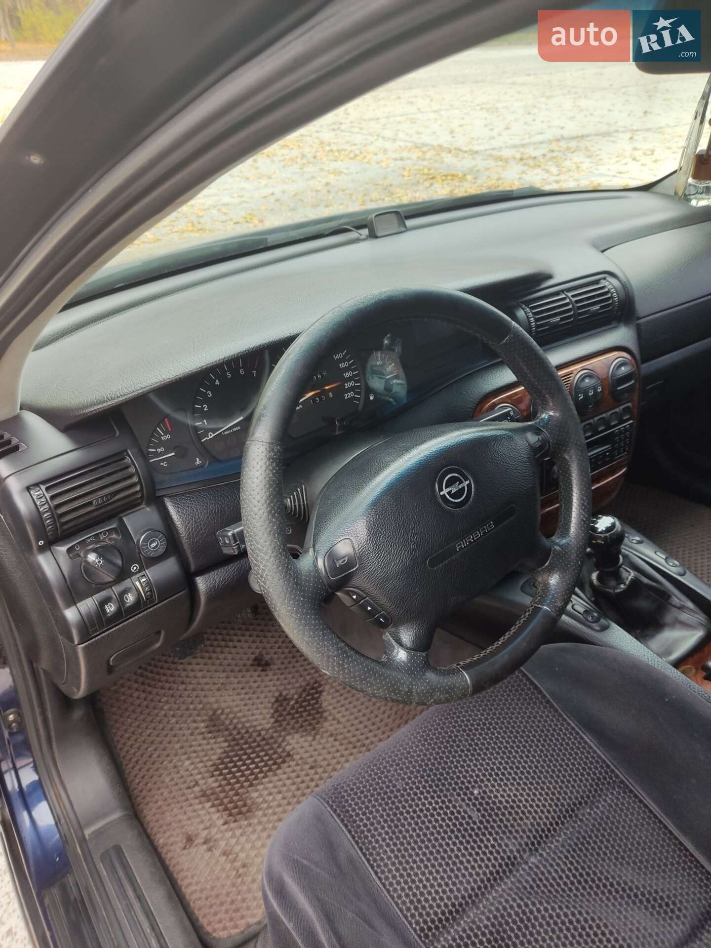 Opel Omega 1999 VIN W0L0VBM69X1064996 фото оголошення 10 з 13
