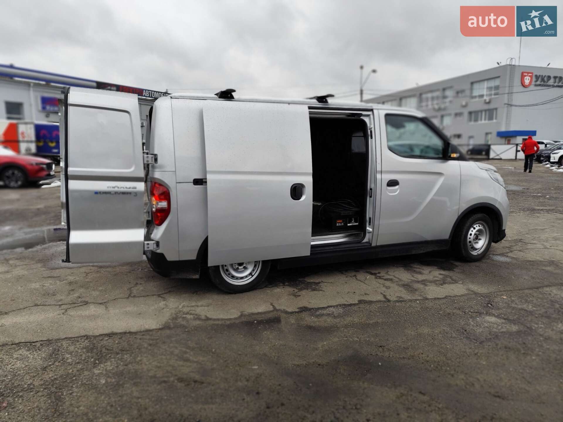 Maxus e-Deliver 3 2020 VIN LSH14C4C2LA079555 фото оголошення 6 з 53