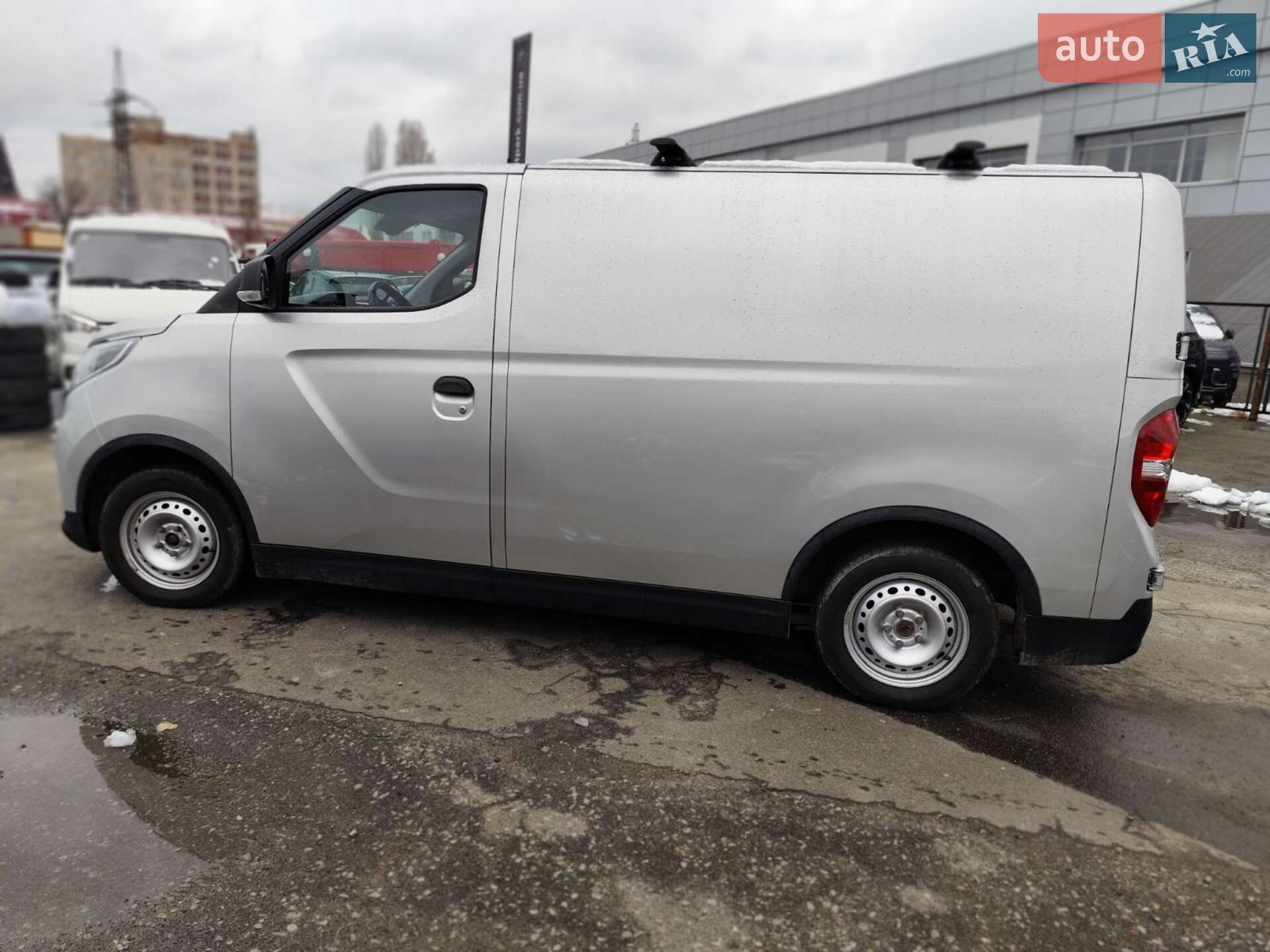 Maxus e-Deliver 3 2020 VIN LSH14C4C2LA079555 фото оголошення 13 з 53