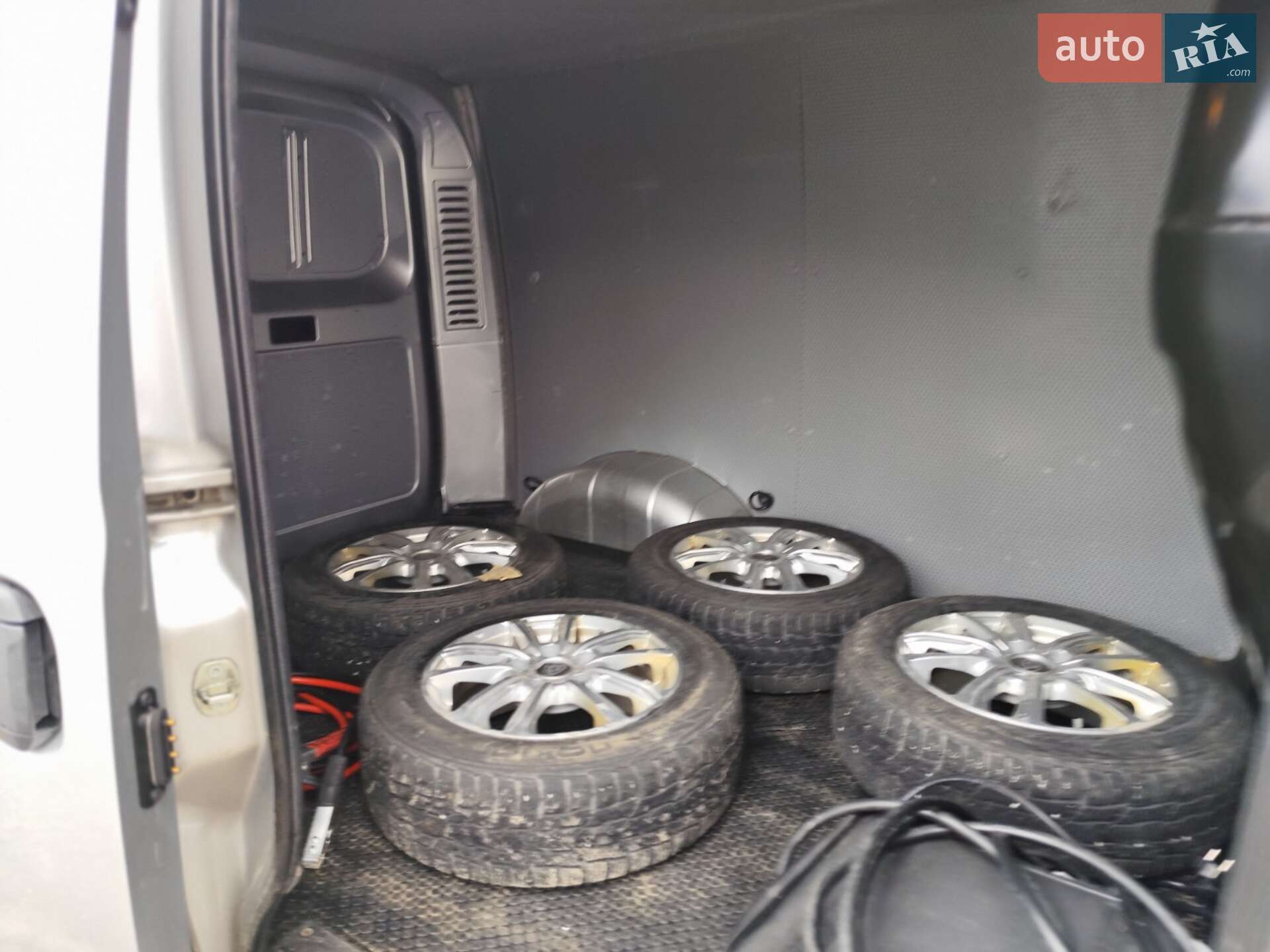 Maxus e-Deliver 3 2020 VIN LSH14C4C2LA079555 фото оголошення 48 з 53