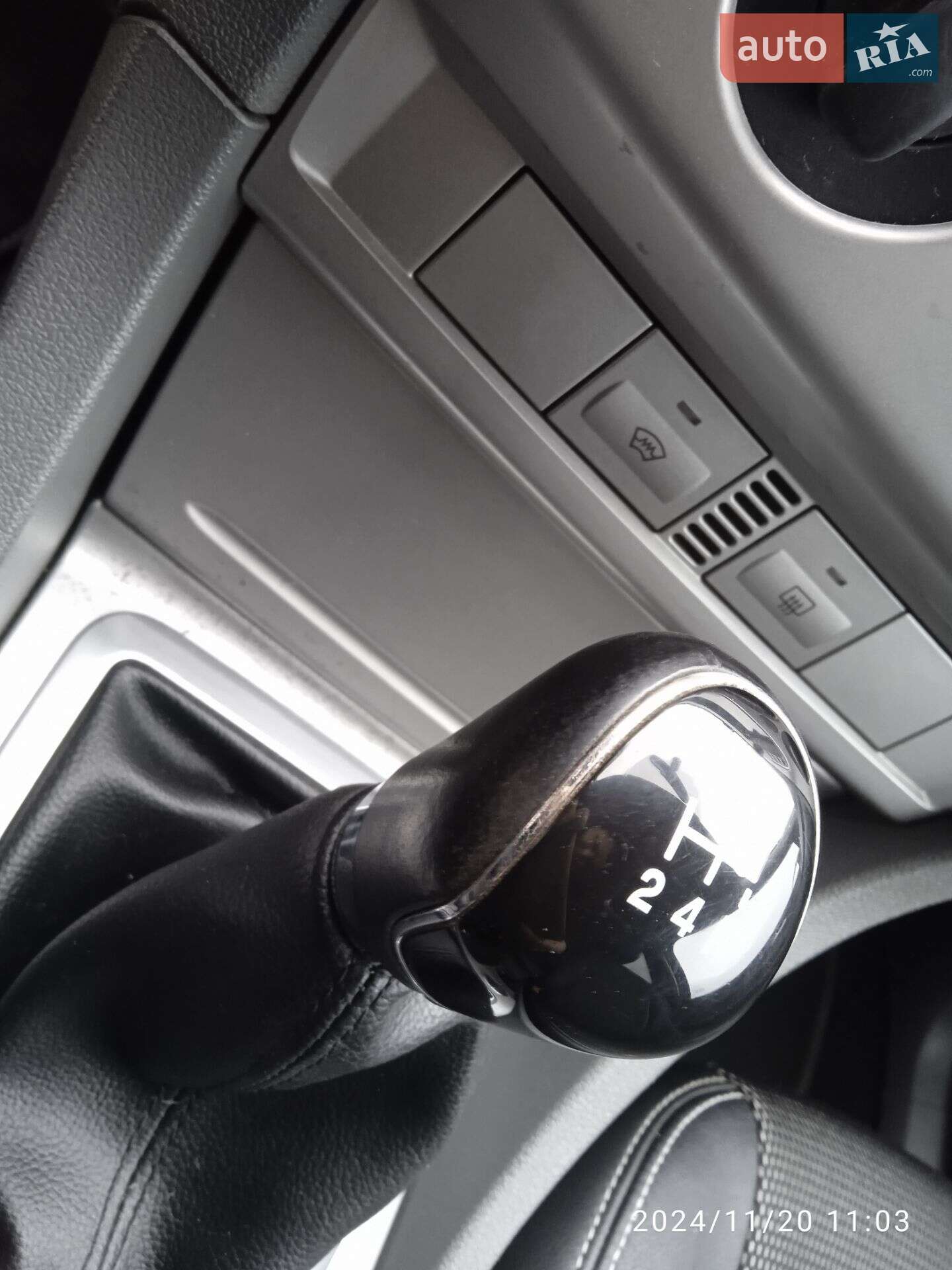 Ford Focus 2009 VIN WF0SXXGGDS9A24773 фото оголошення 4 з 25
