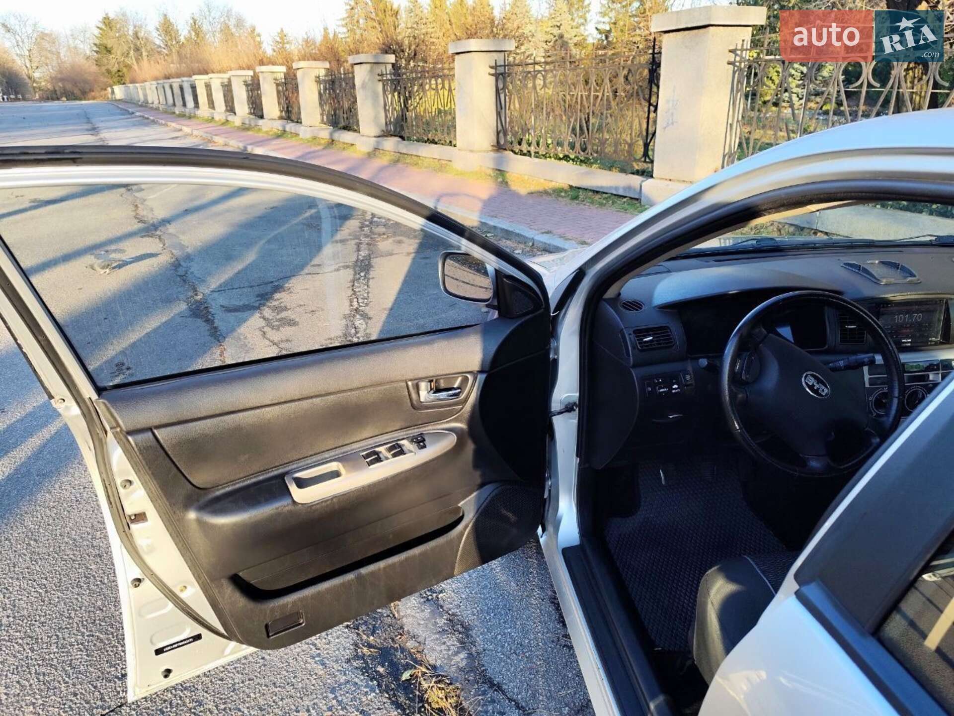 BYD F3 2013 VIN LGXC16DF7E0003371 фото оголошення 19 з 54