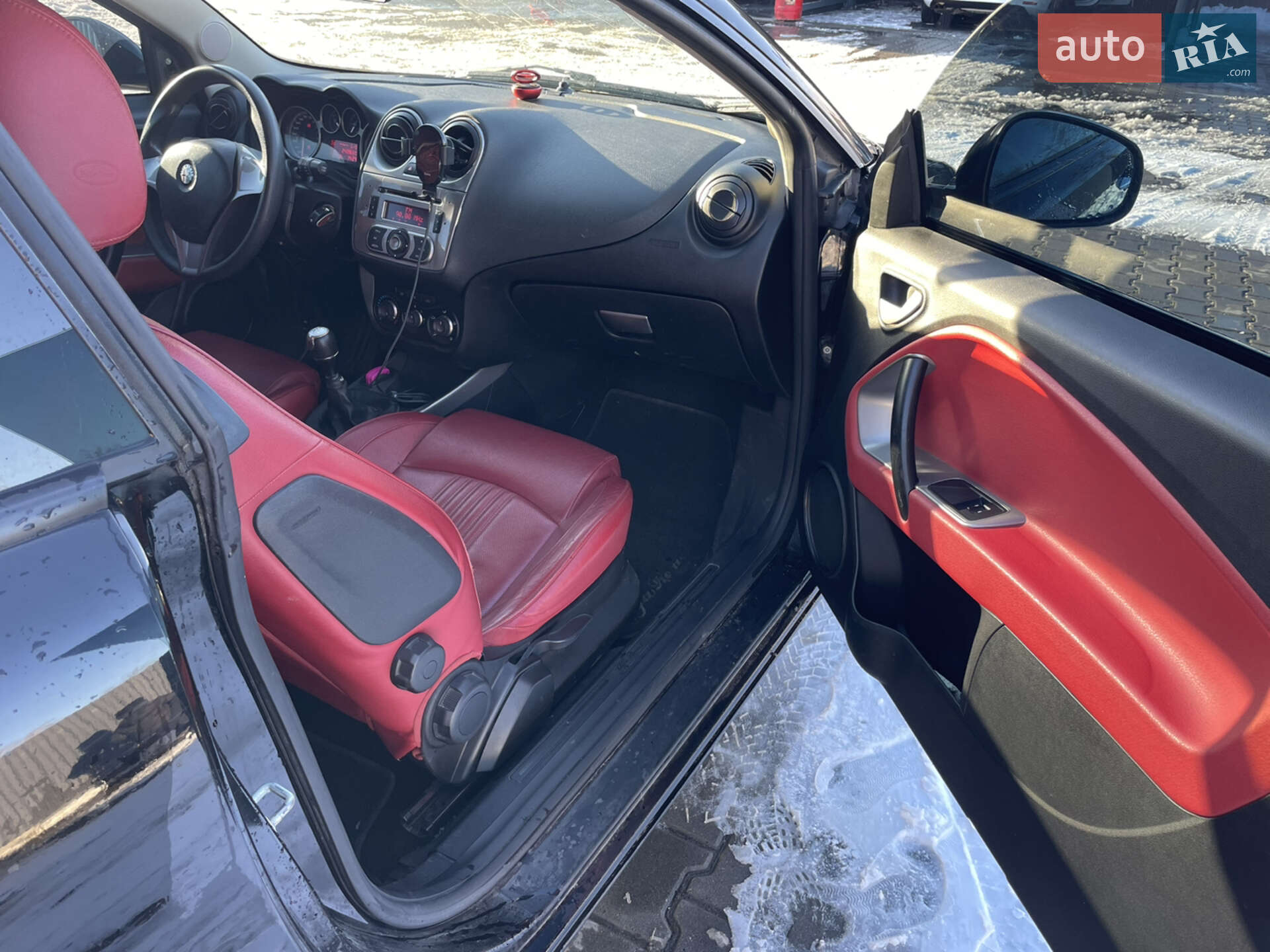 Alfa Romeo MiTo 2010 VIN ZAR95500001133272 фото оголошення 6 з 11