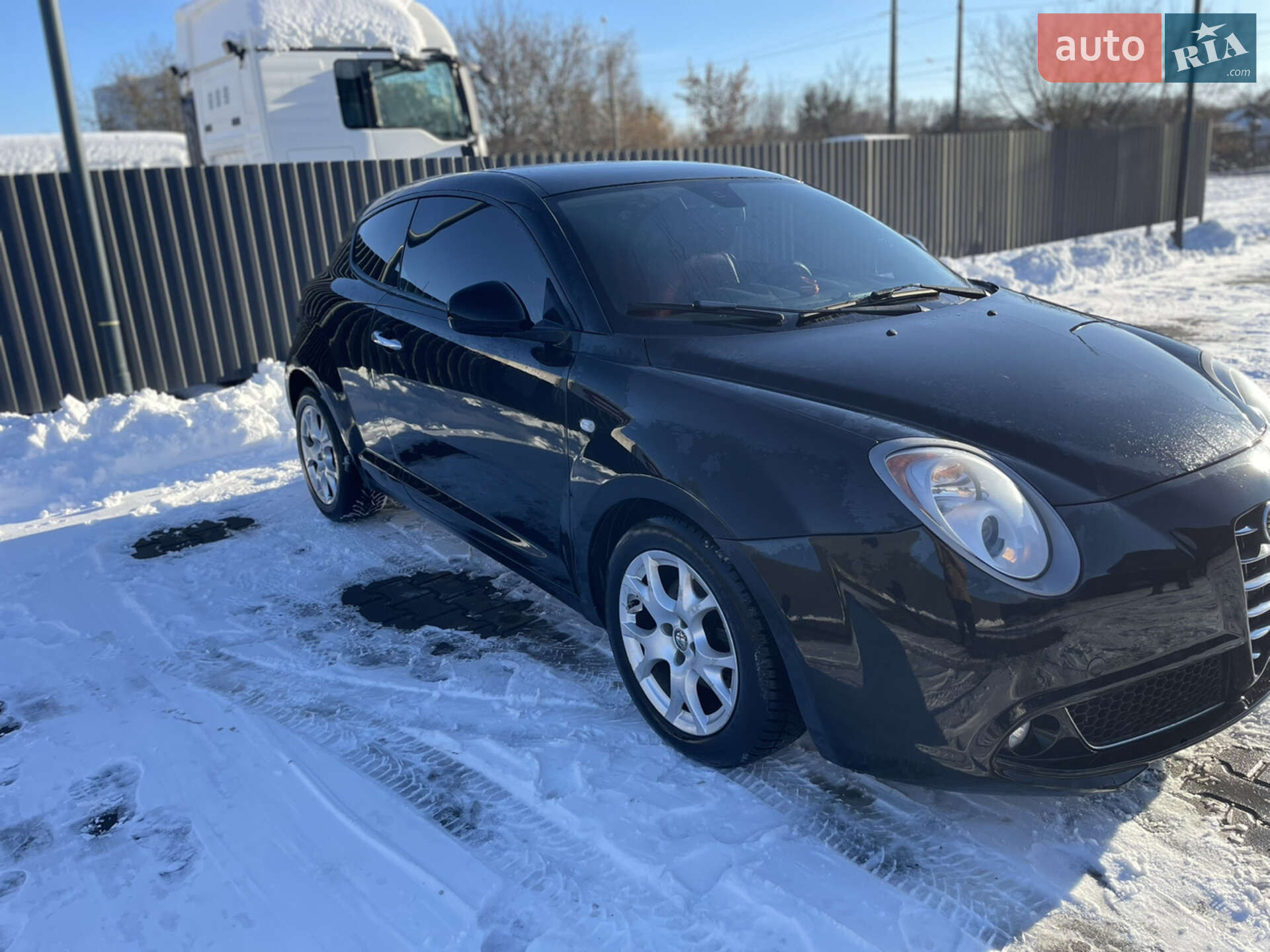 Alfa Romeo MiTo 2010 VIN ZAR95500001133272 фото оголошення 4 з 11