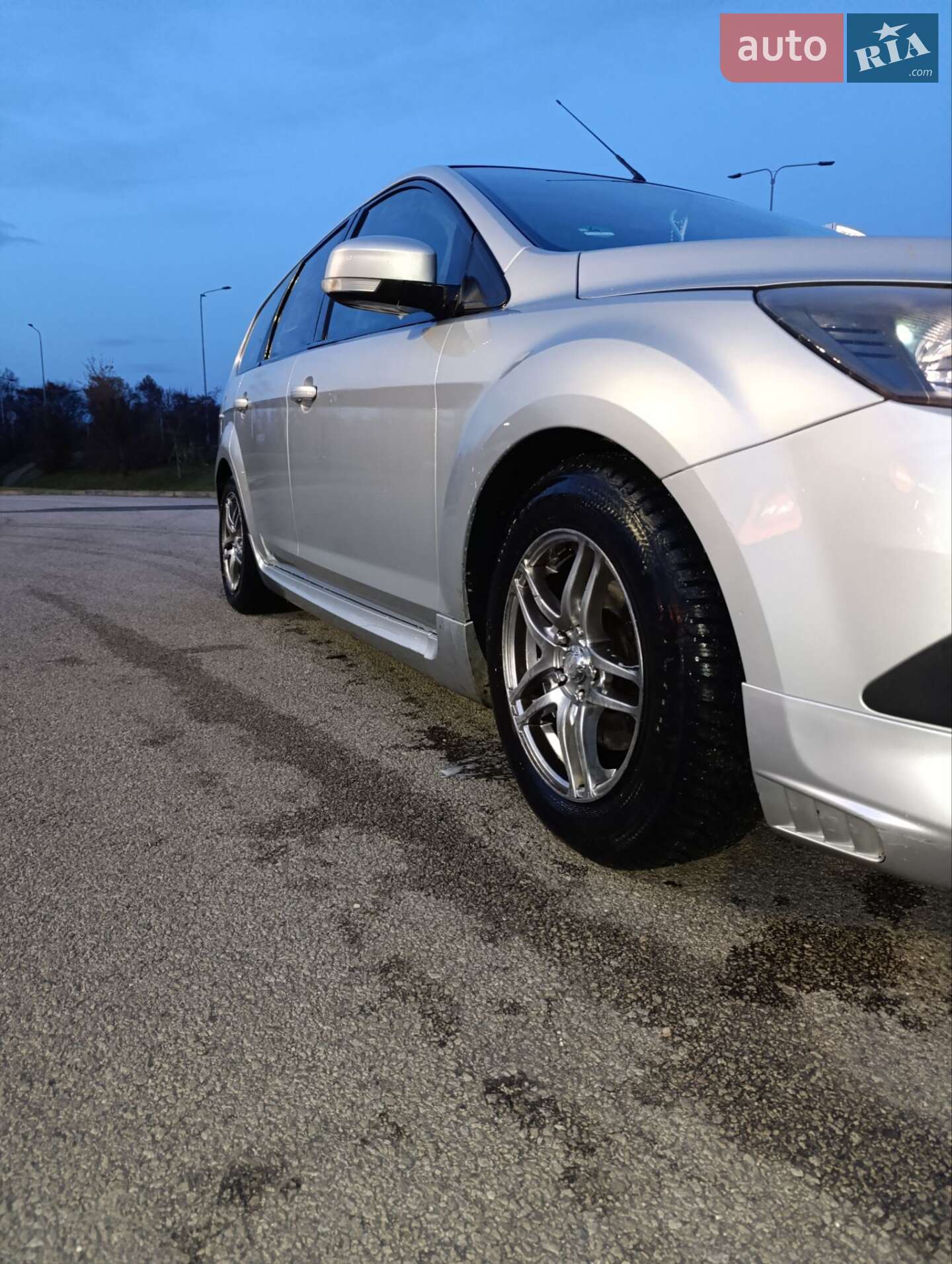 Ford Focus 2009 VIN WF0SXXGCDS9U76450 фото оголошення 8 з 12