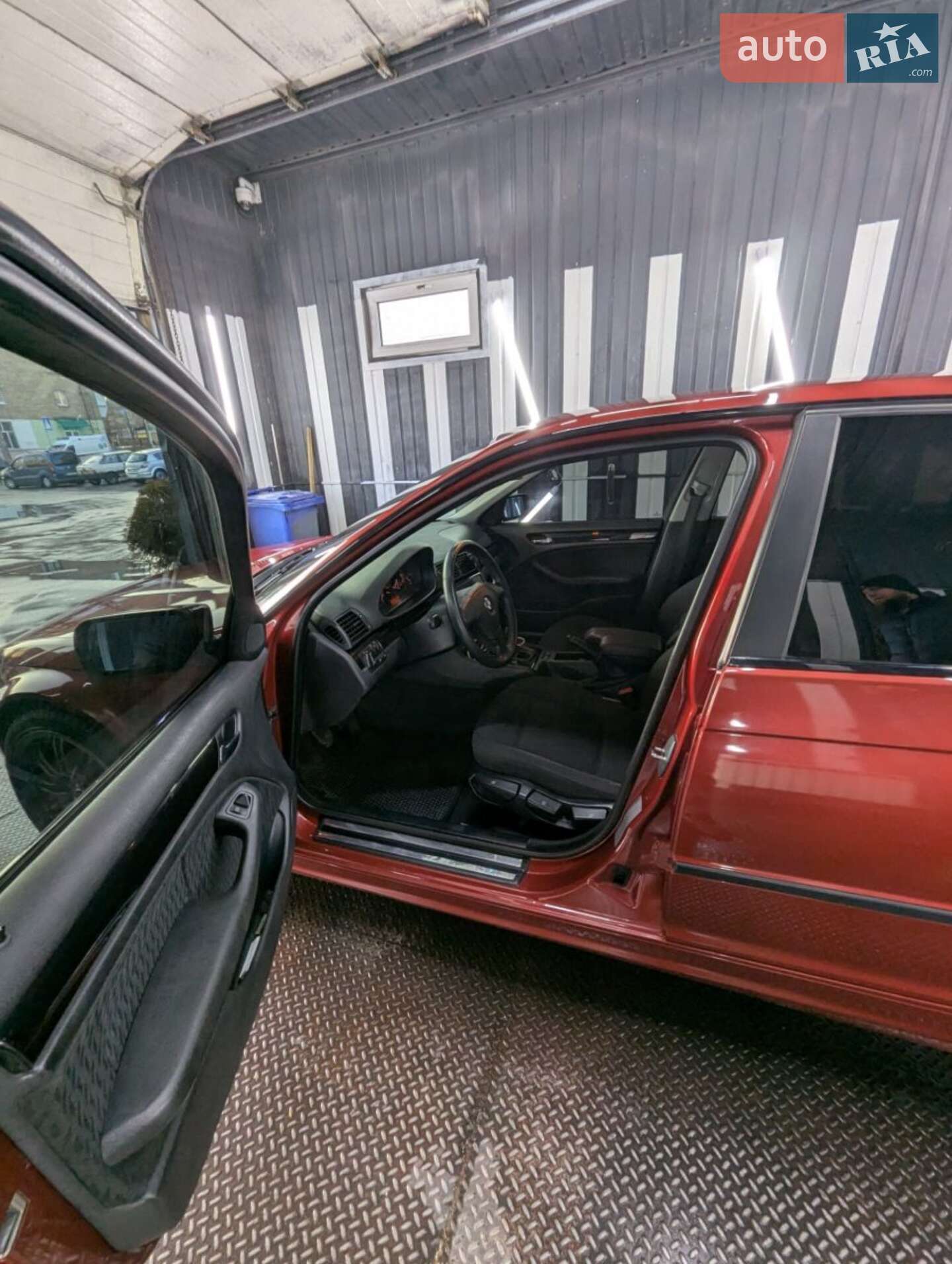 BMW 3 Series 1998 VIN WBAAM11040JM32160 фото оголошення 8 з 22