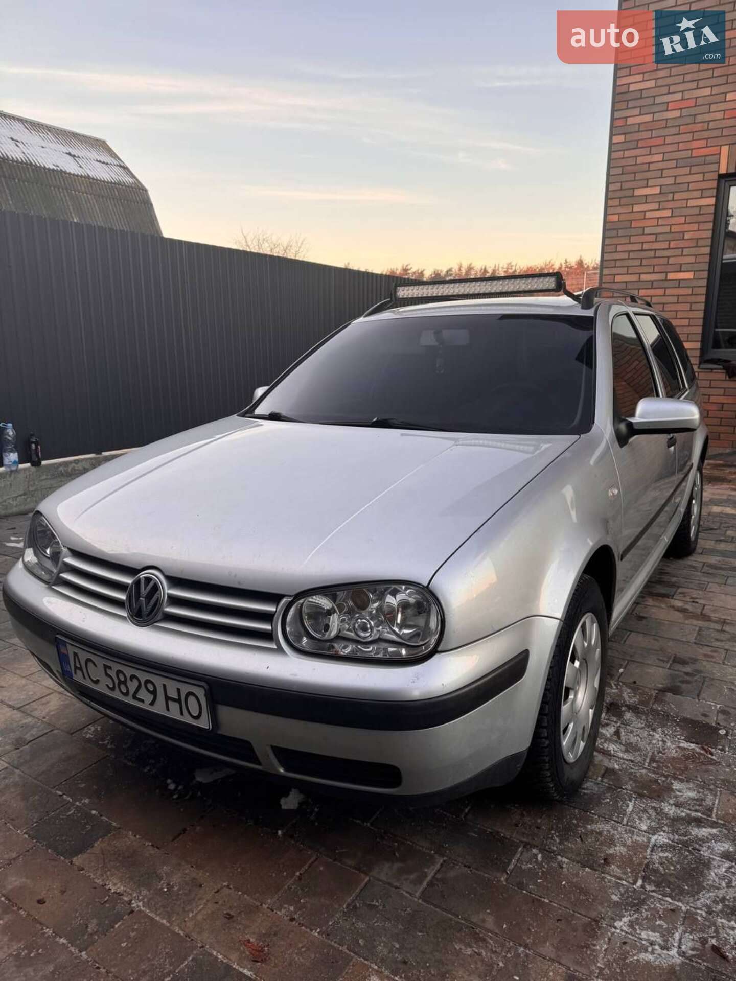 Volkswagen Golf 2002 VIN WVWZZZ1JZ3W131300 фото оголошення 2 з 62