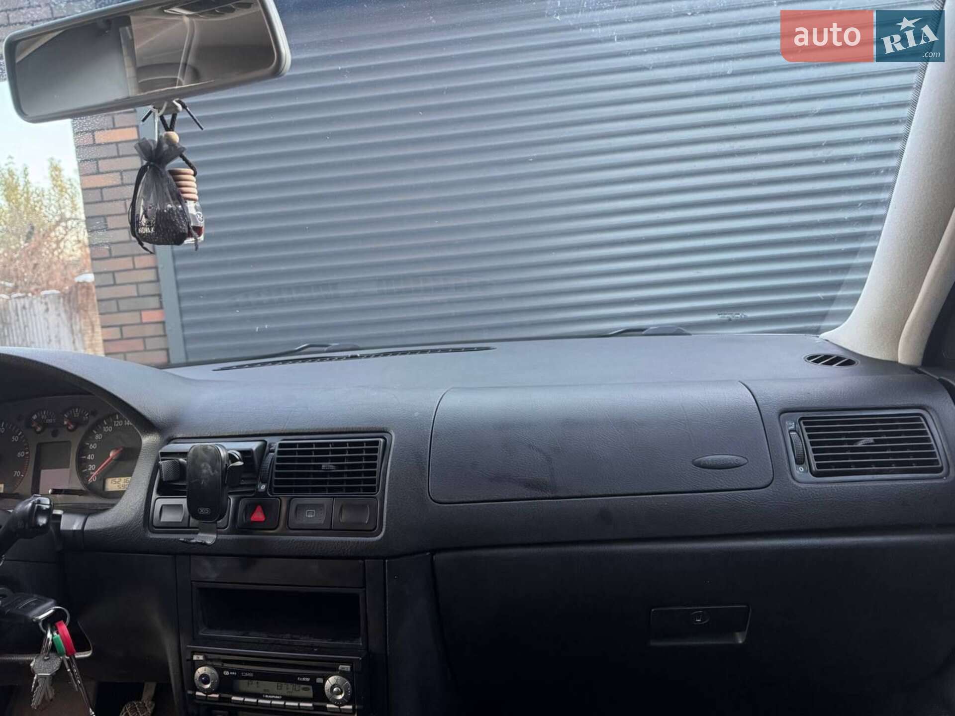 Volkswagen Golf 2002 VIN WVWZZZ1JZ3W131300 фото оголошення 50 з 62
