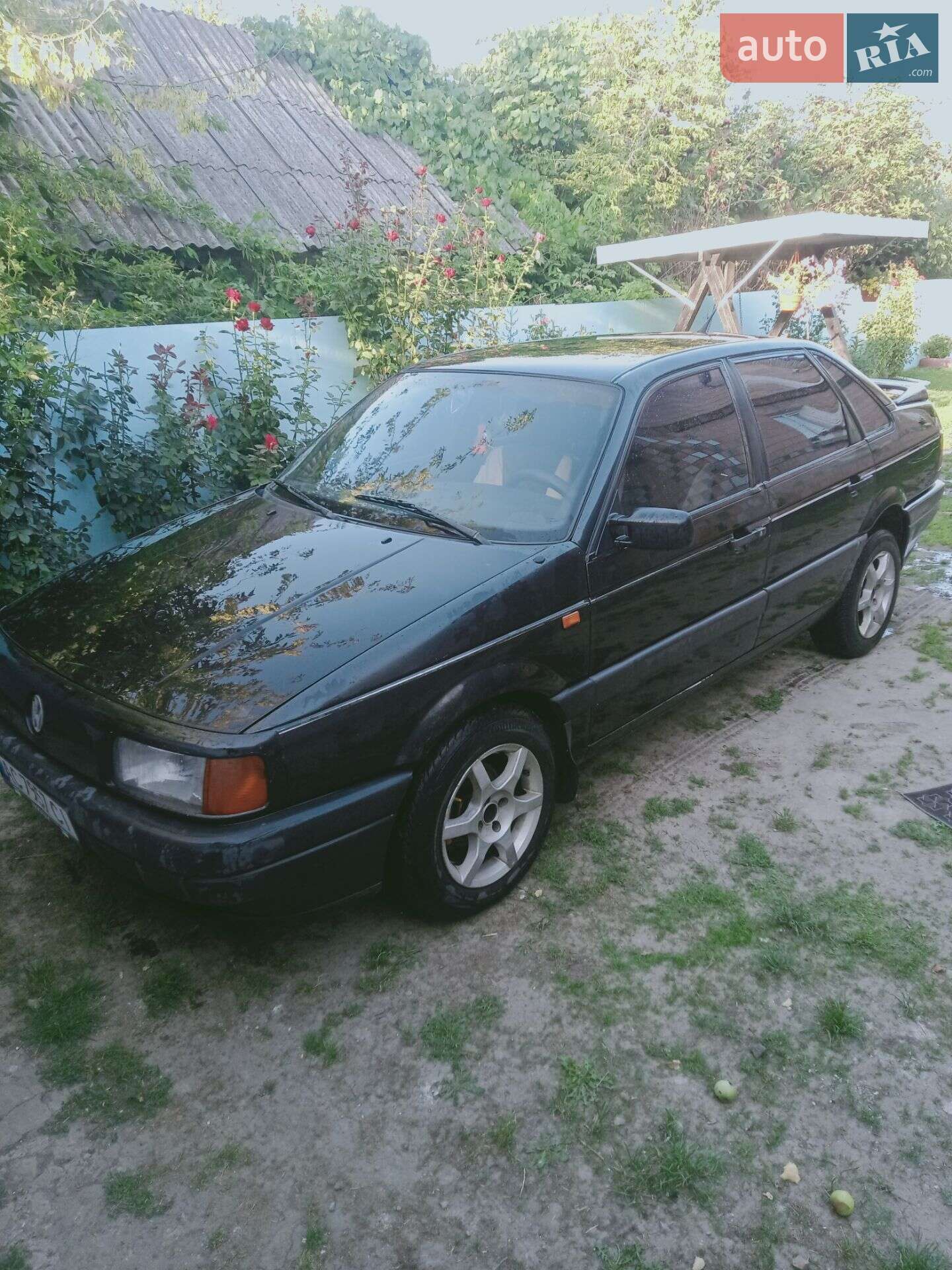 Volkswagen Passat 1992 VIN WVWZZZ31ZNE321650 фото оголошення 4 з 17