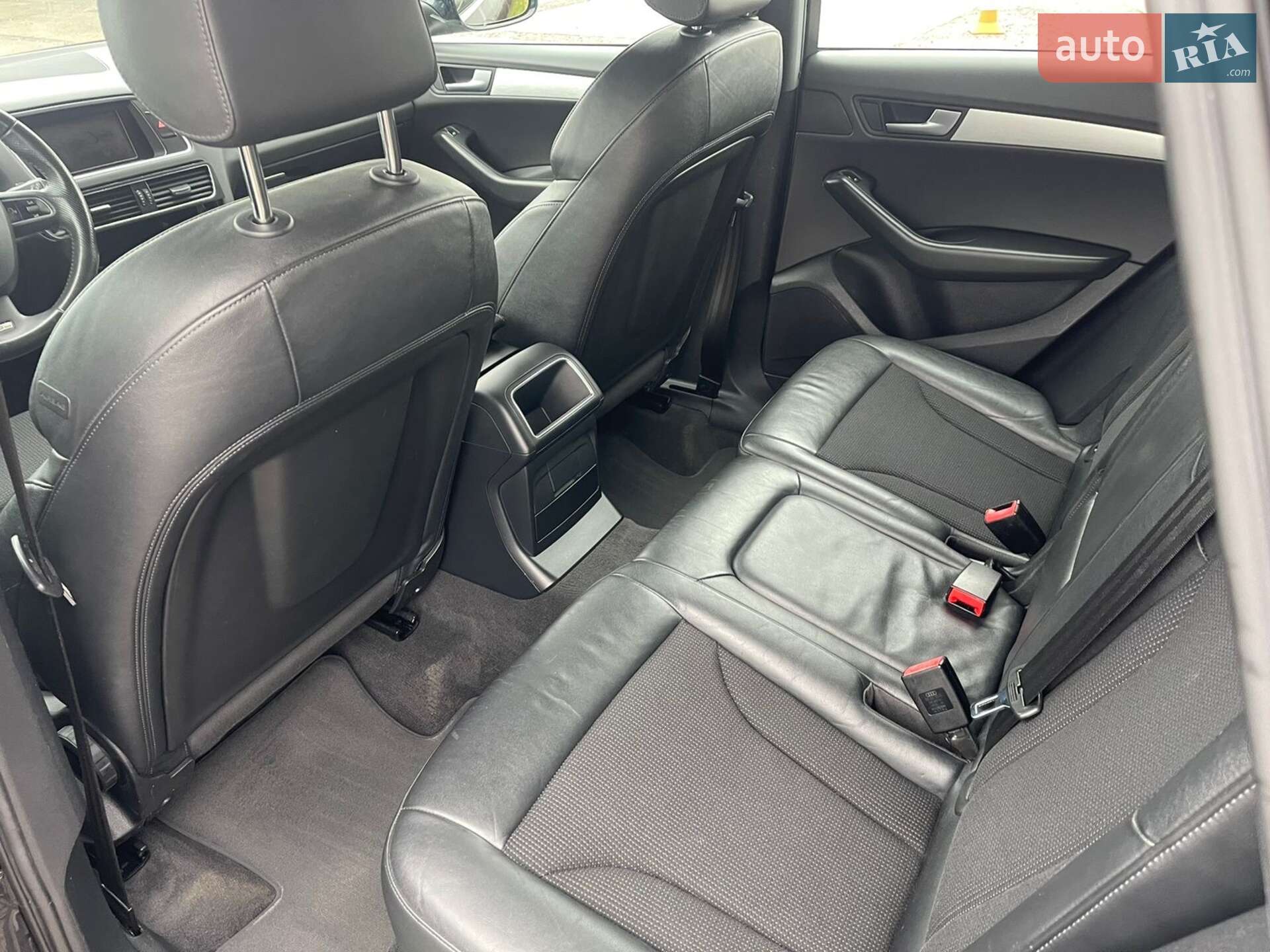 Audi Q5 2011 VIN WAUZZZ8RXCA019221 фото оголошення 29 з 41