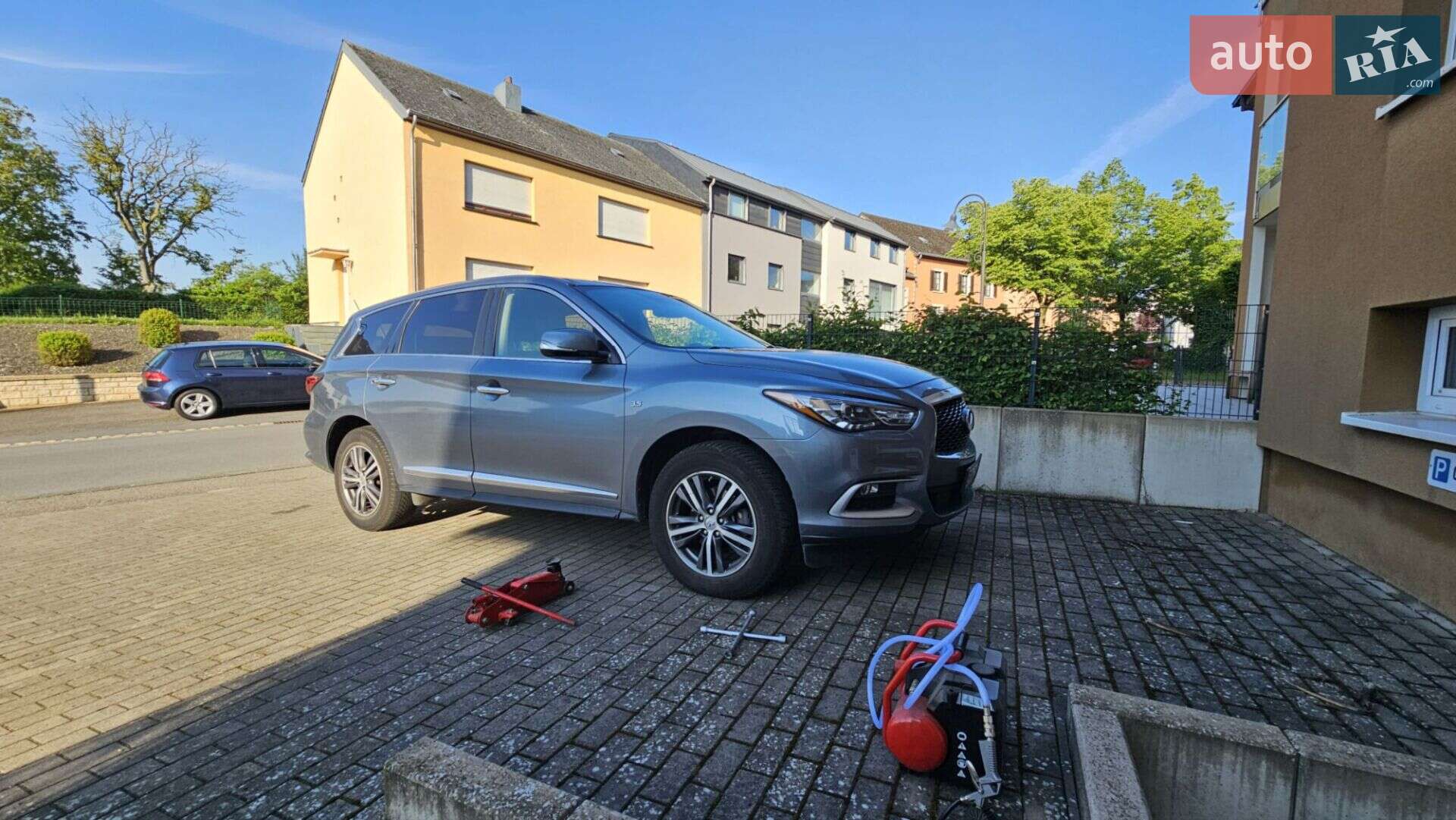 Infiniti QX60 2016 VIN 5N1AL0MM3GC525664 фото оголошення 16 з 22